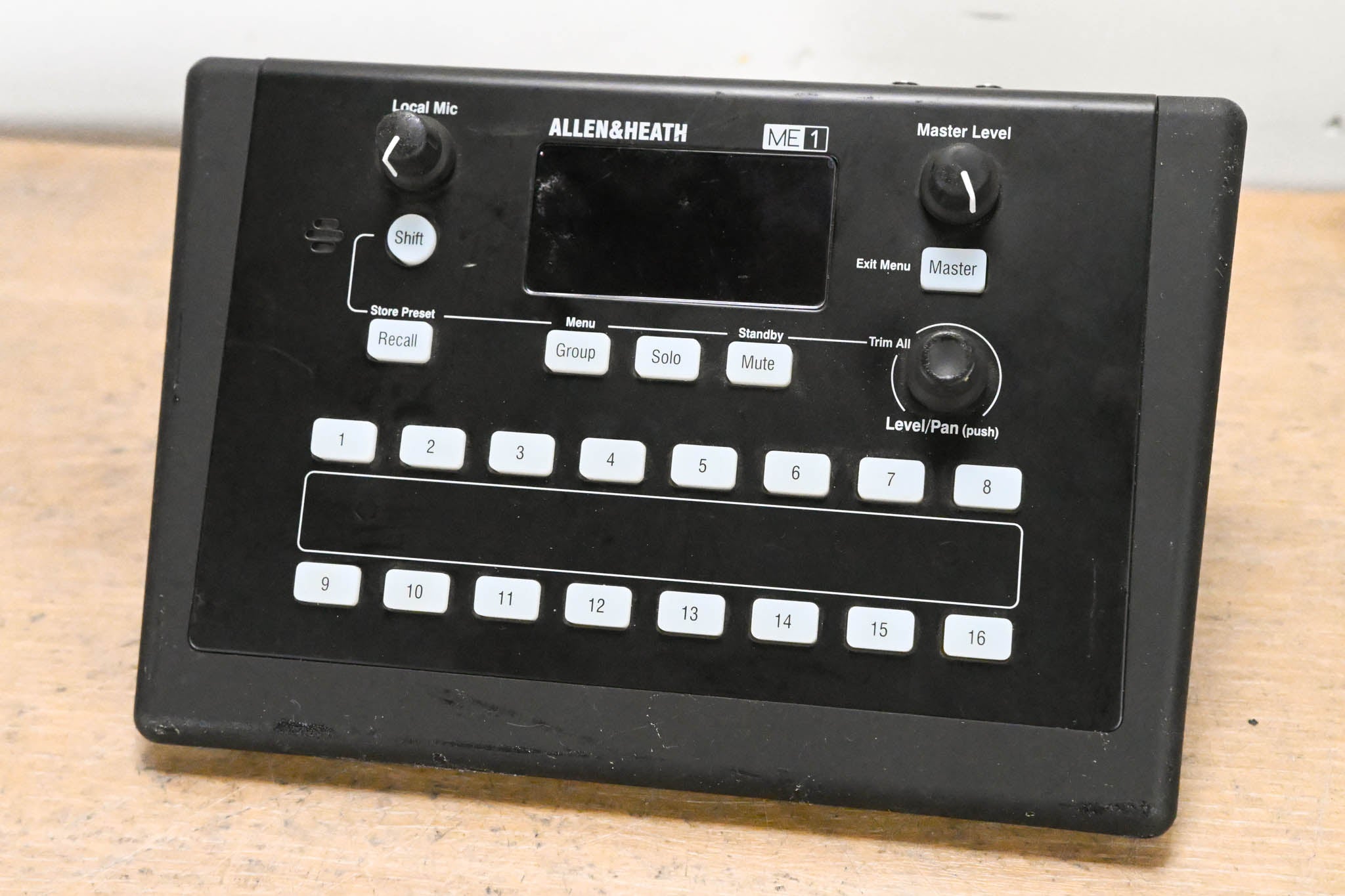 Allen & Heath ME-1 Personal Monitor Mixer