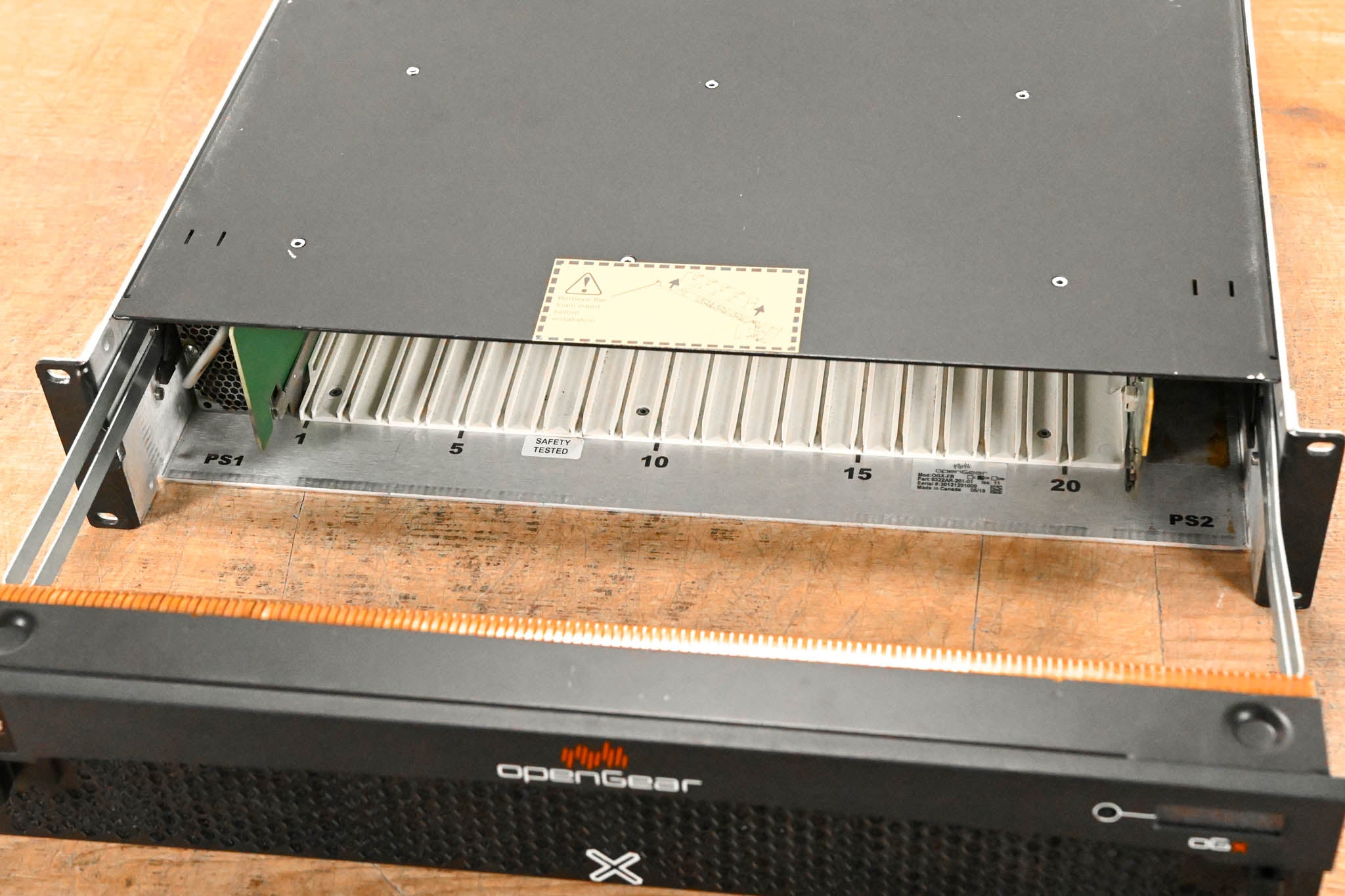 Ross OGX-FR openGear Frame with MFC-0G3-N Controller