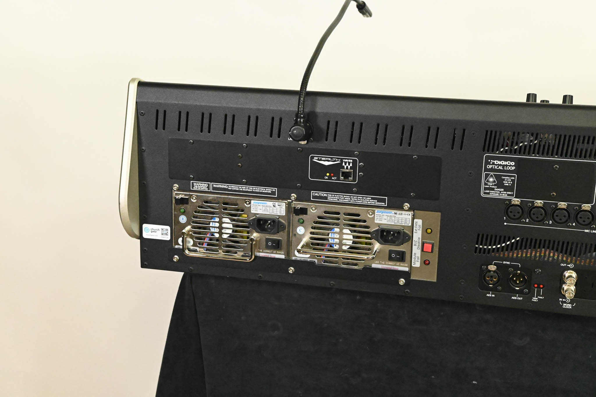 DiGiCo SD8 120-Channel Digital Mixing Console