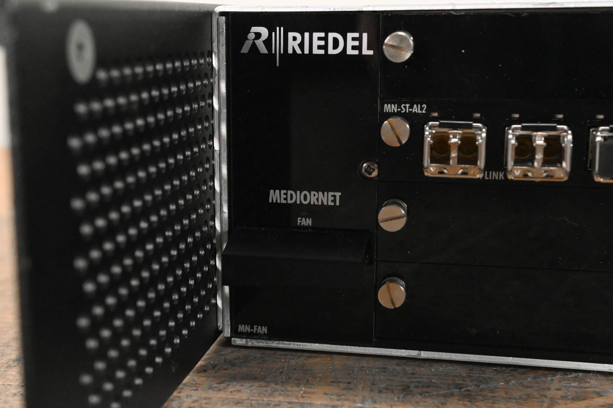 Riedel MediorNet MN-2RU Rackmount Modular Mainframe