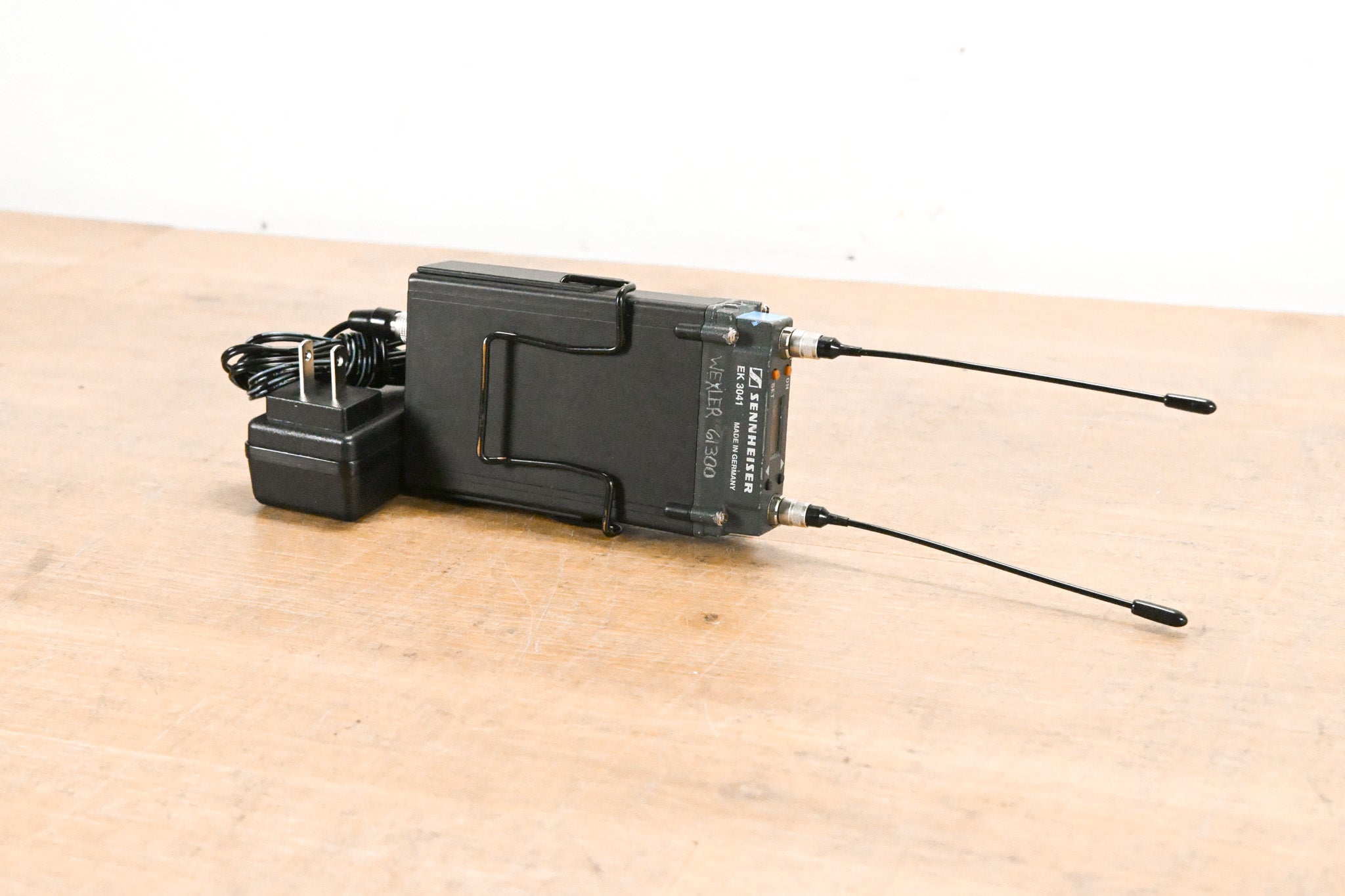 Sennheiser EK 3041-U True Diversity UHF Slot-In Wireless Receiver