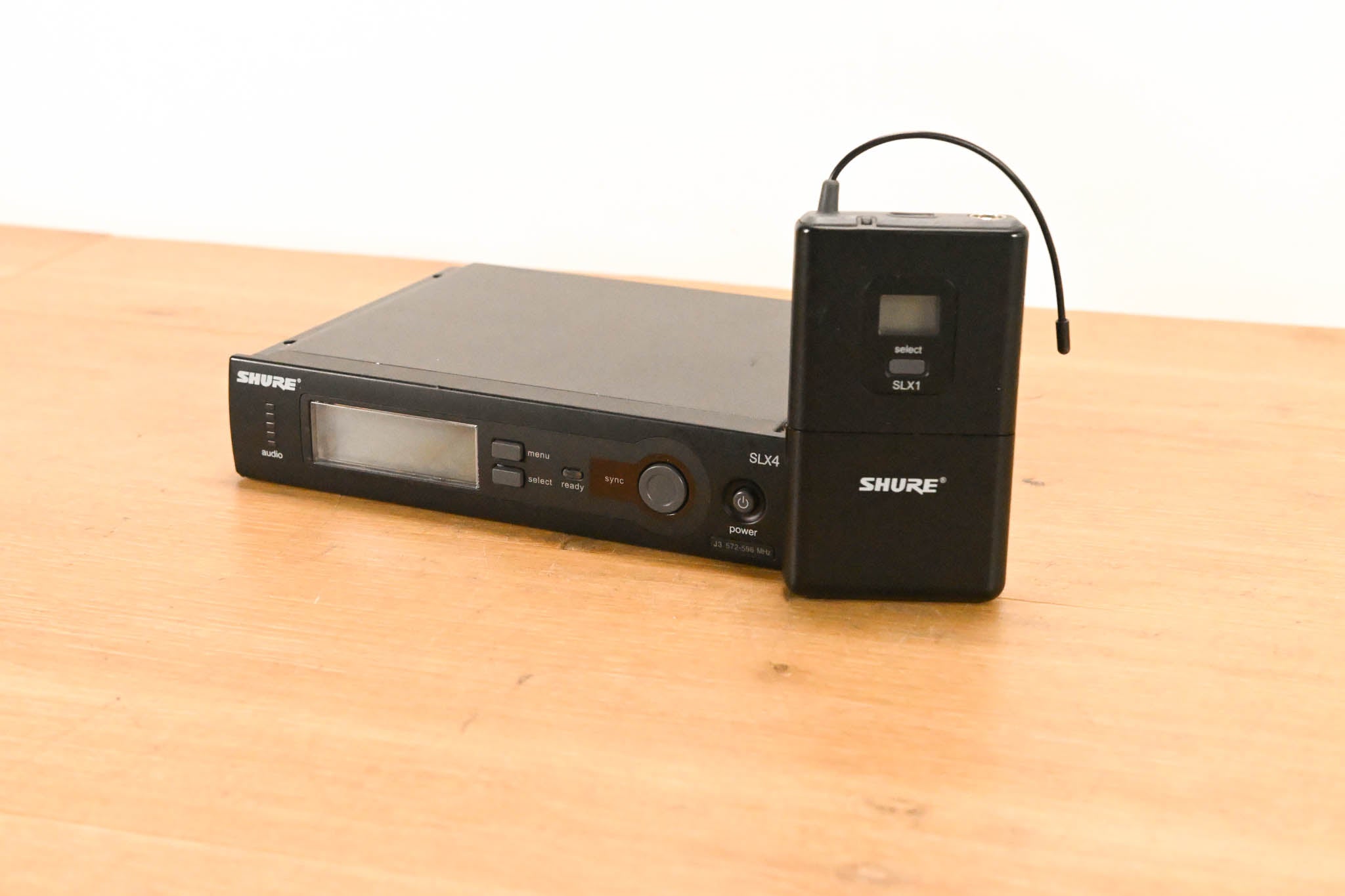 Shure SLX14 Bodypack Wireless System - J3 Band (NO POWER SUPPLY)