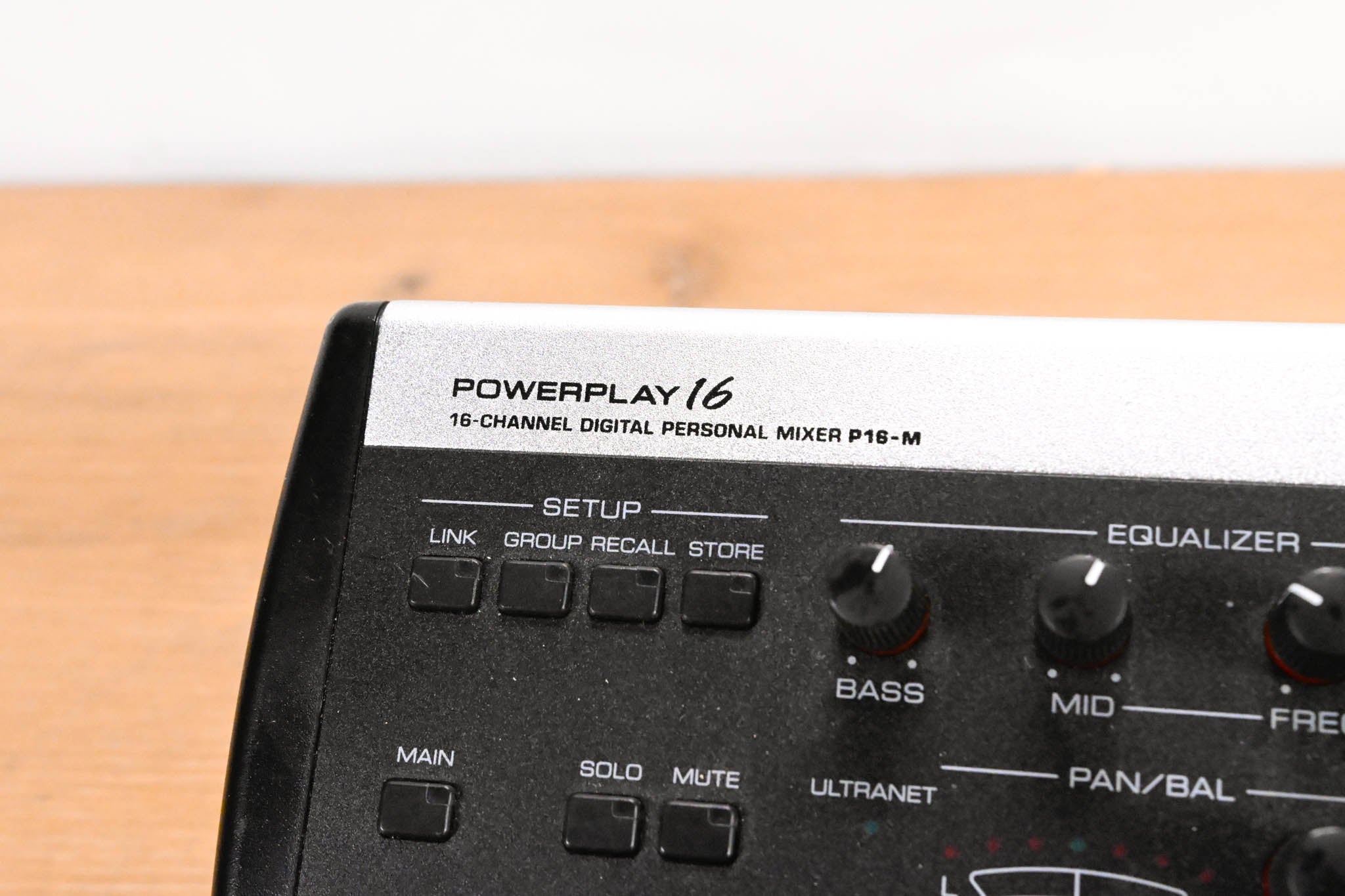 Behringer Powerplay P16-M 16-Channel Digital Personal Mixer