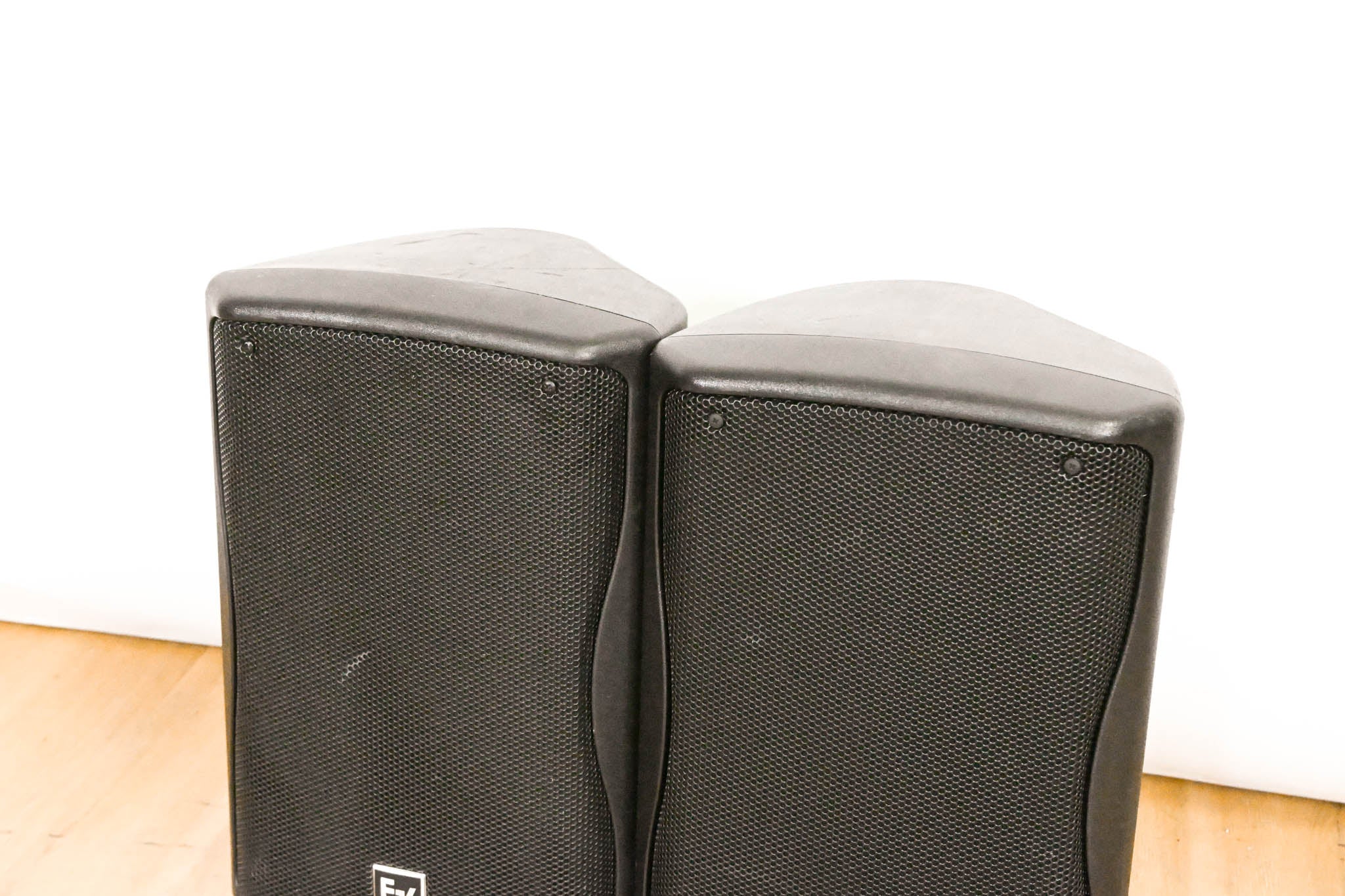 Electro-Voice (EV) ZX1-90 8-inch Two-Way Passive Loudspeaker (PAIR)