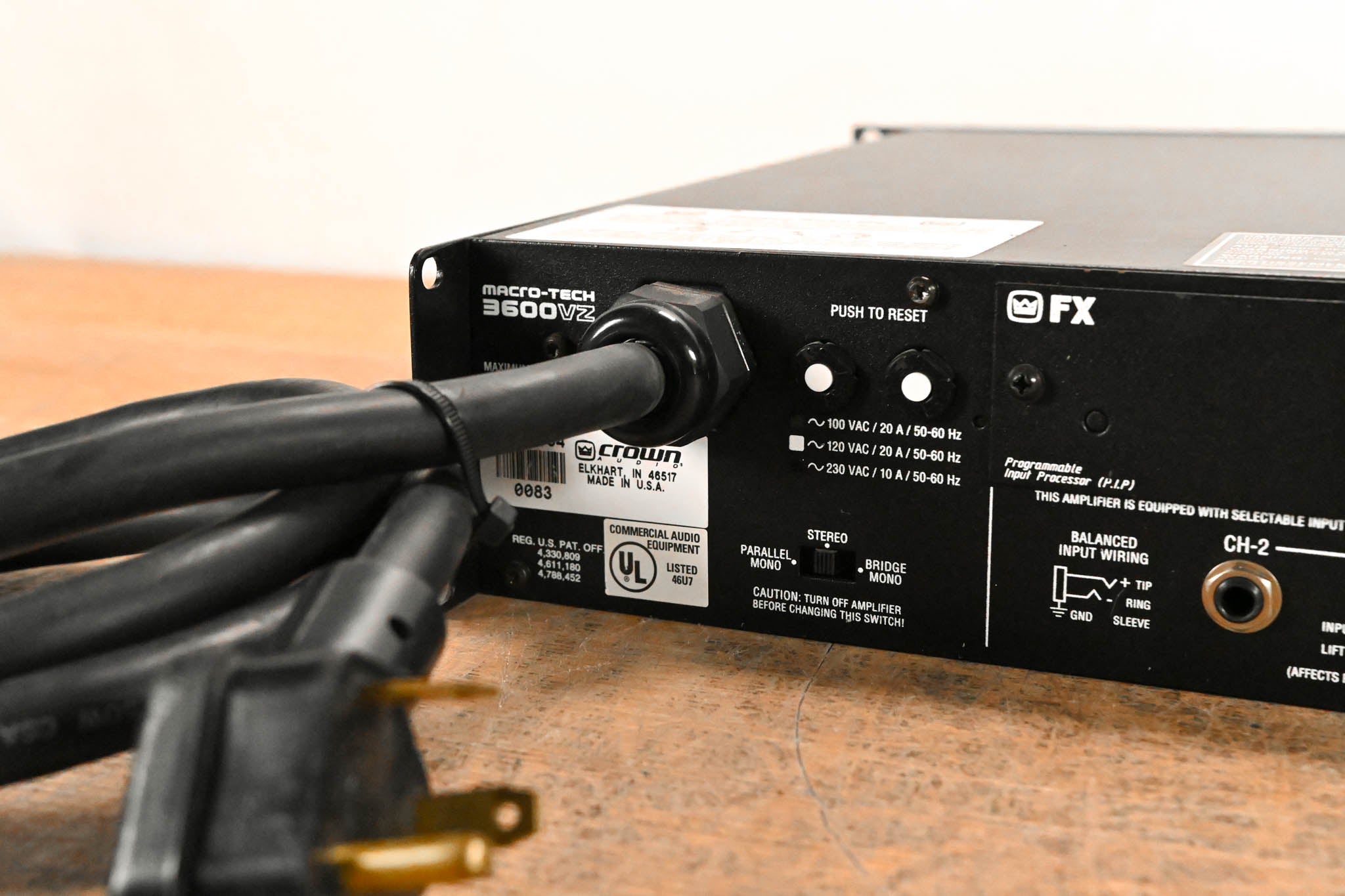 Crown Macro-Tech 3600VZ 2-Channel Power Amplifier