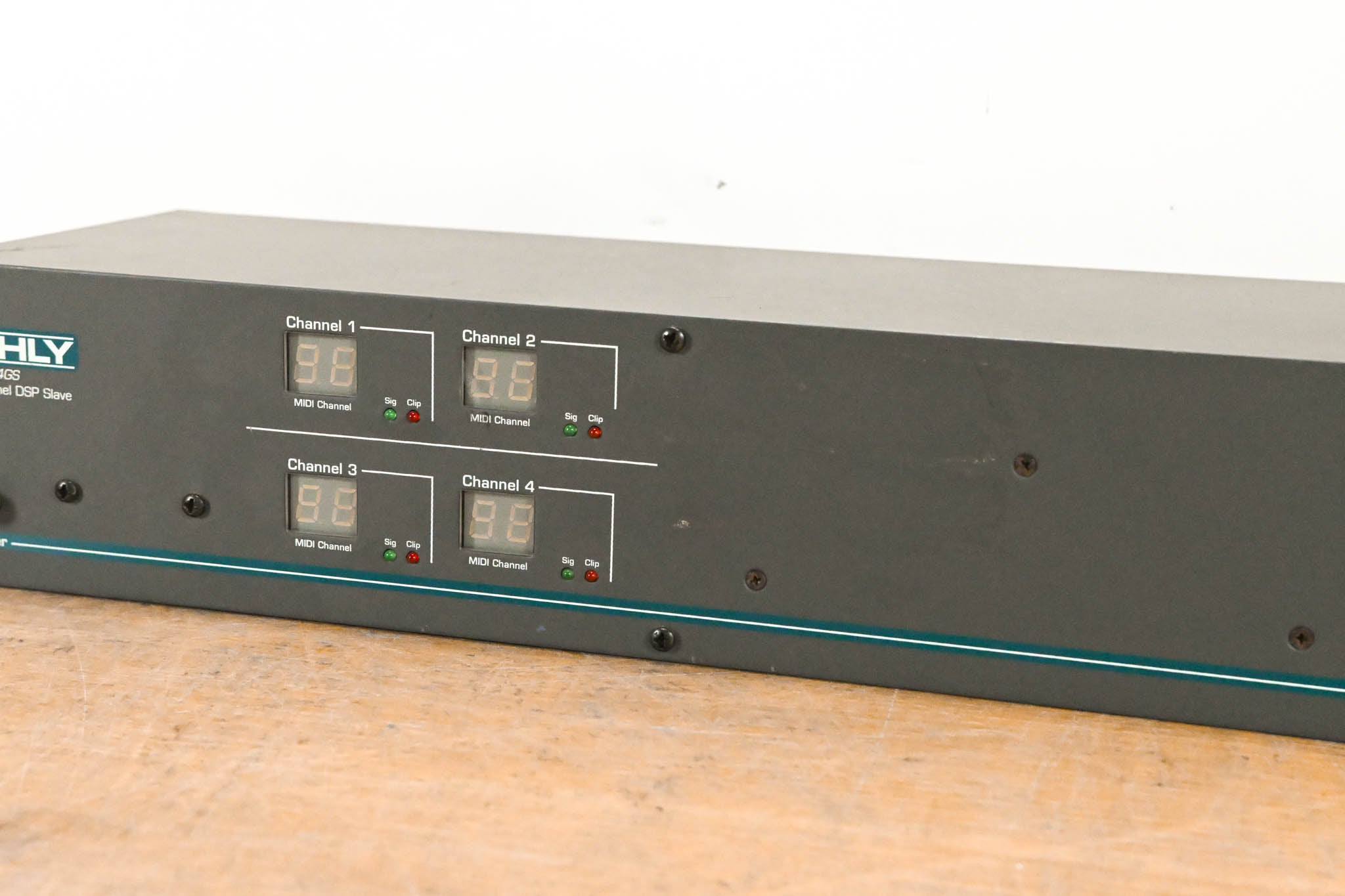 Ashly Protea 4.24GS 4-Channel Digital Graphic Equalizer Slave
