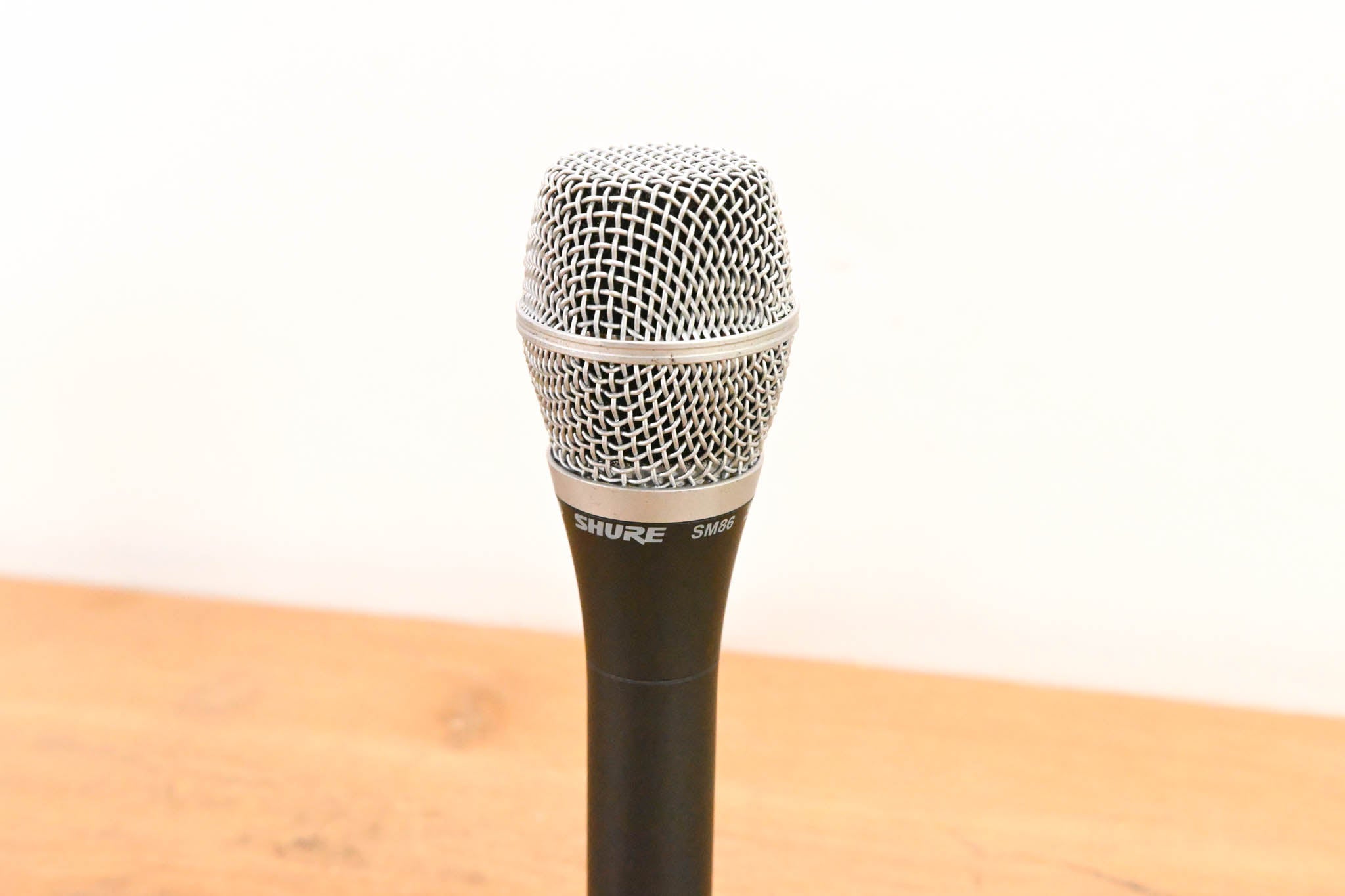 Shure SM86 Cardioid Condenser Handheld Vocal Microphone