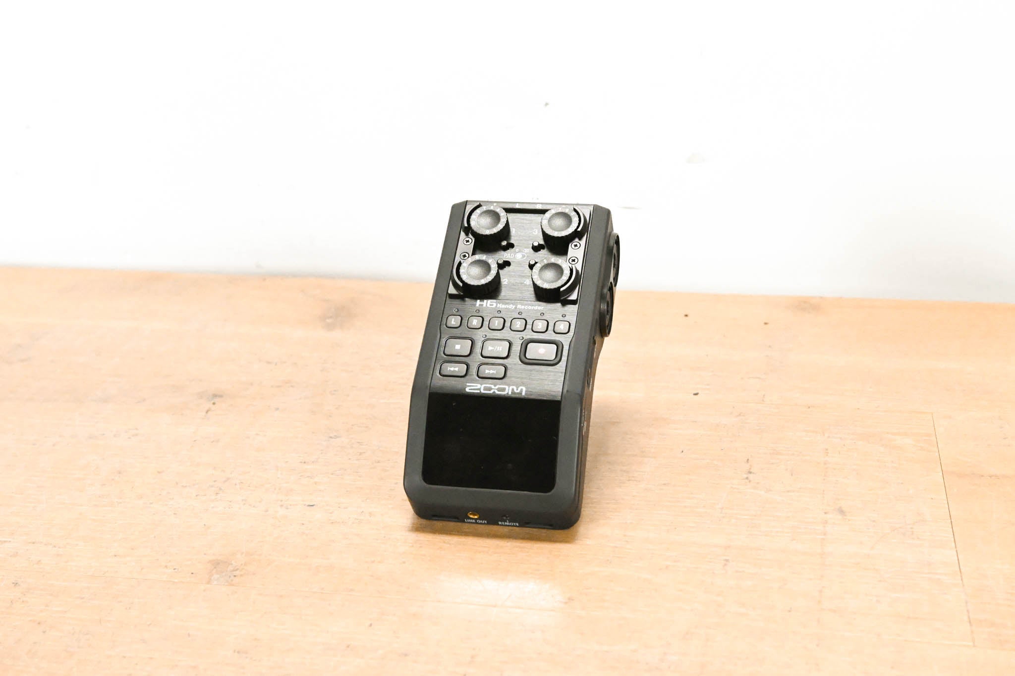 Zoom H6 6-CH Portable Handy Recorder w/ X/Y & Mid-Side Mic Attachments