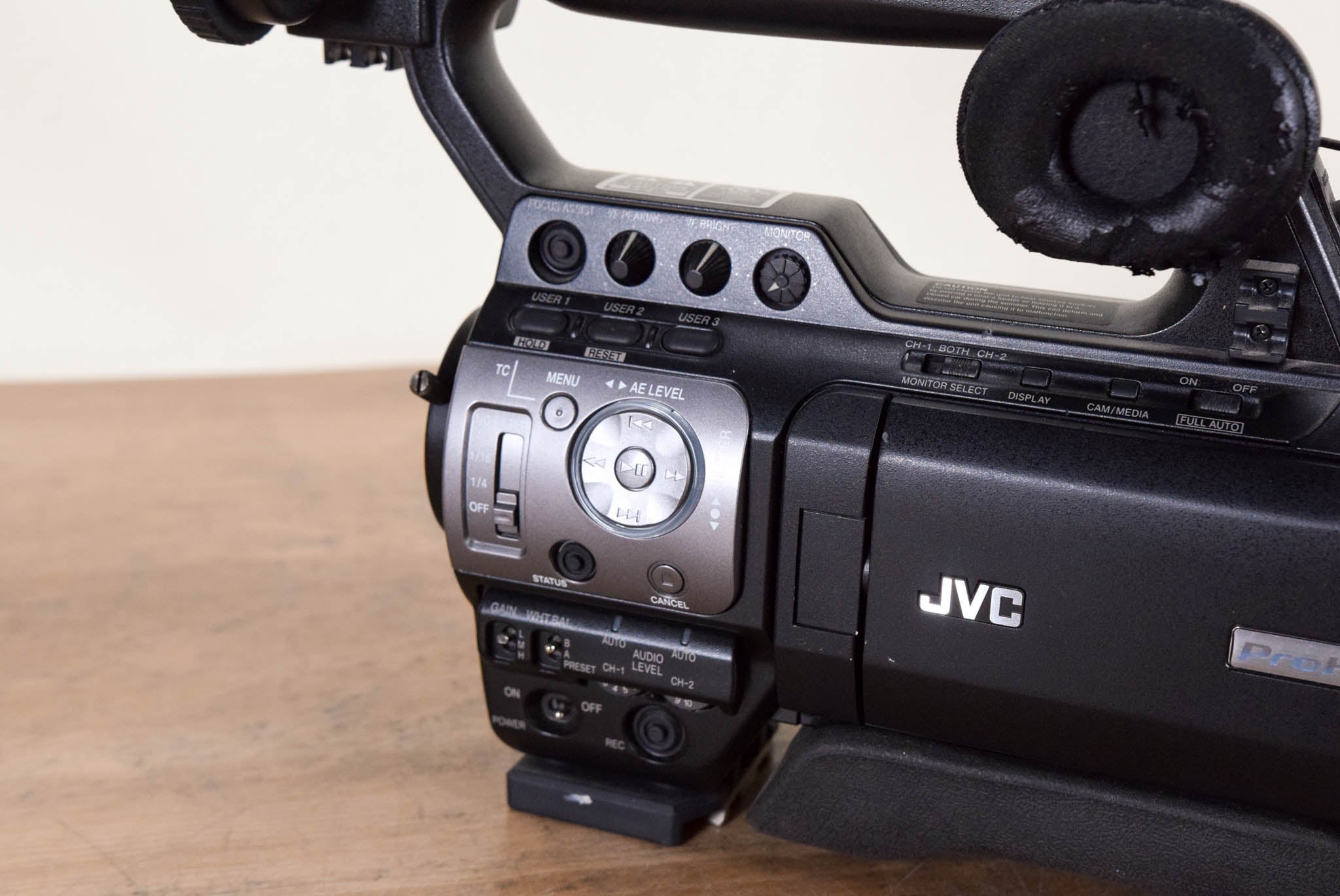 JVC GY-HM700CHU ProHD Solid-State Camcorder Body