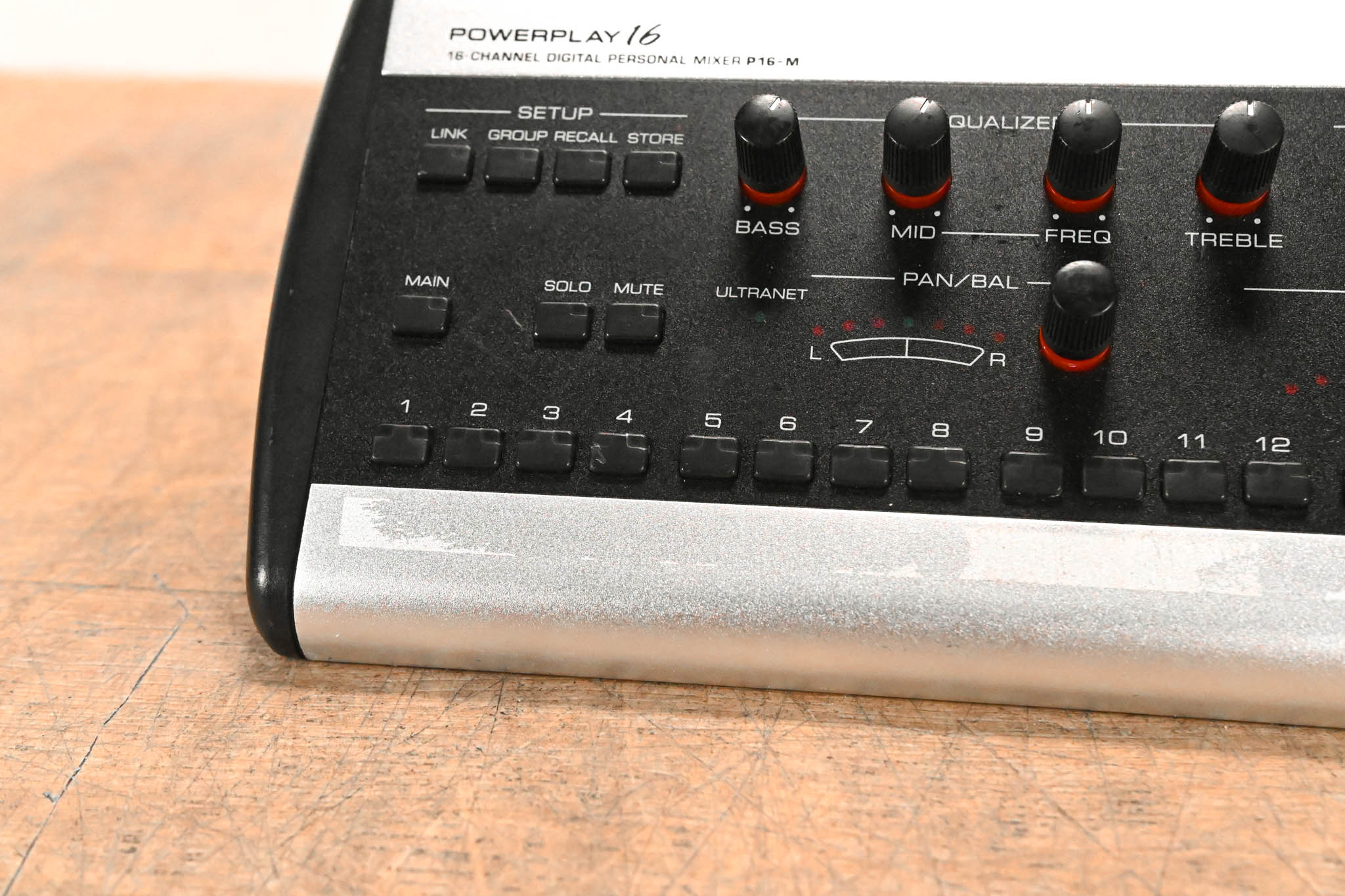 Behringer Powerplay P16-M 16-Channel Digital Personal Mixer