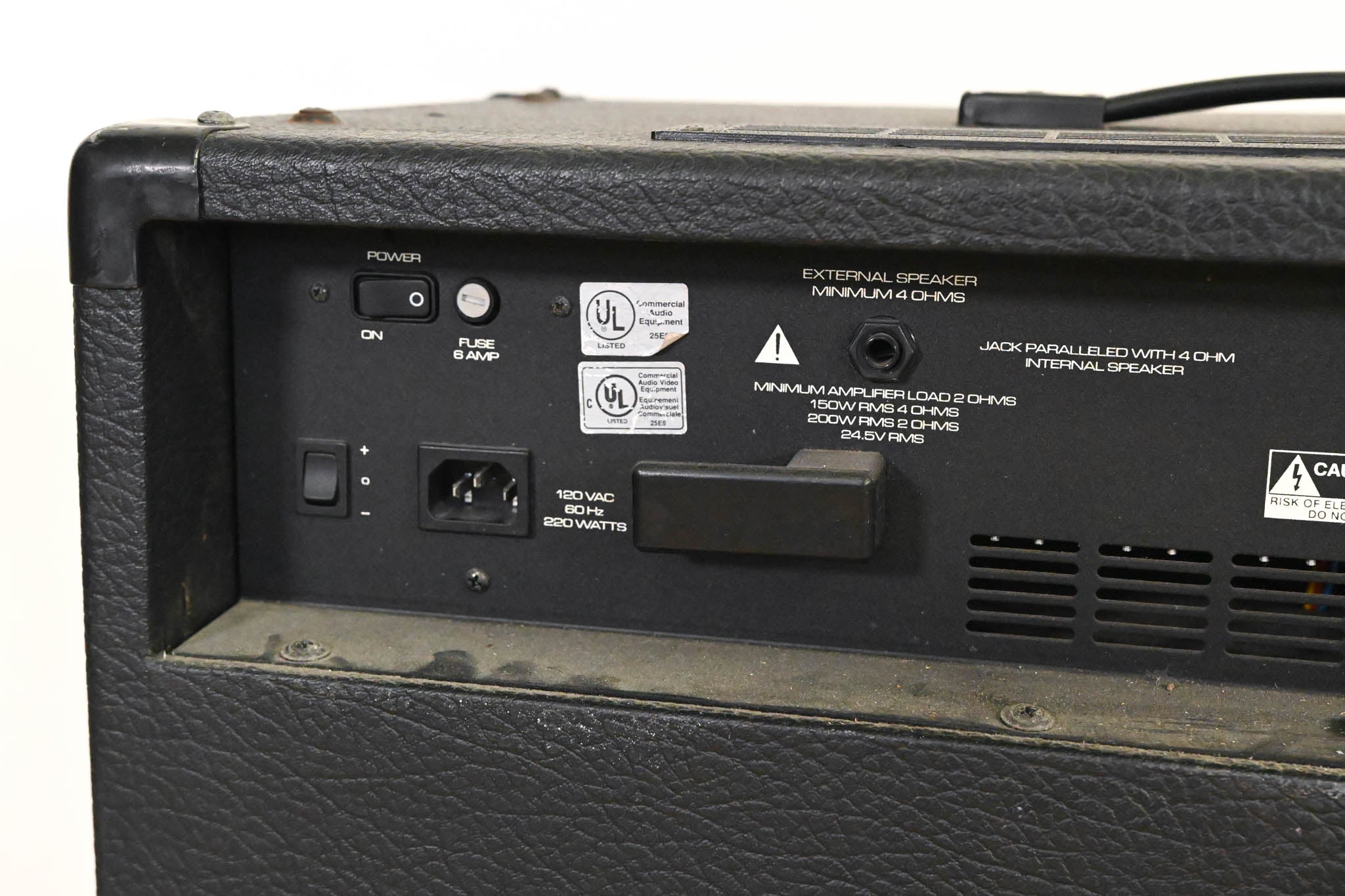 Peavey TNT 115 200W 1 x 15" Bass Combo Amp