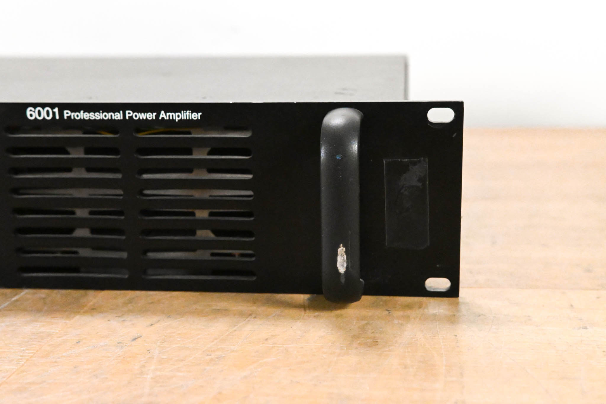 Crest Audio 6001 2-Channel Power Amplifier
