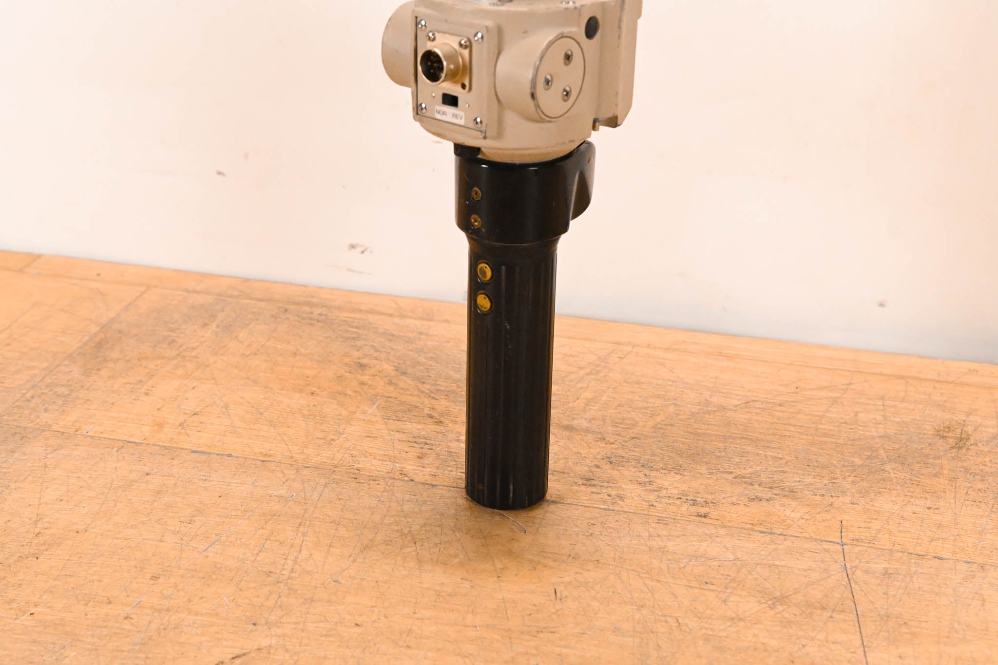 Fujinon ERD-72B Zoom Demand