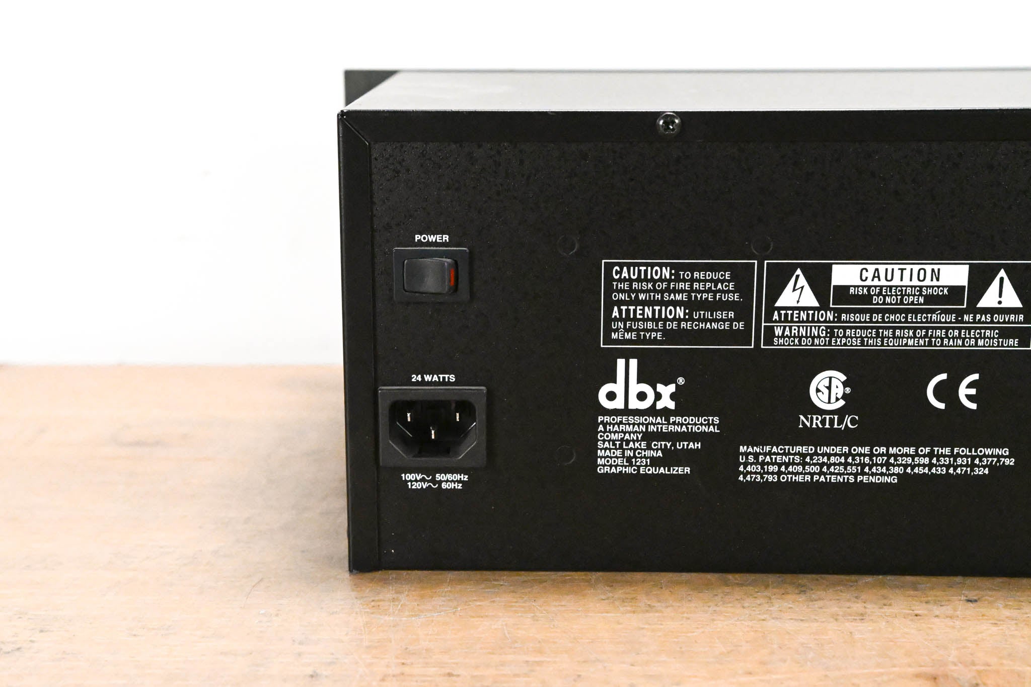 dbx 1231 Dual-Channel 31-Band Graphic Equalizer