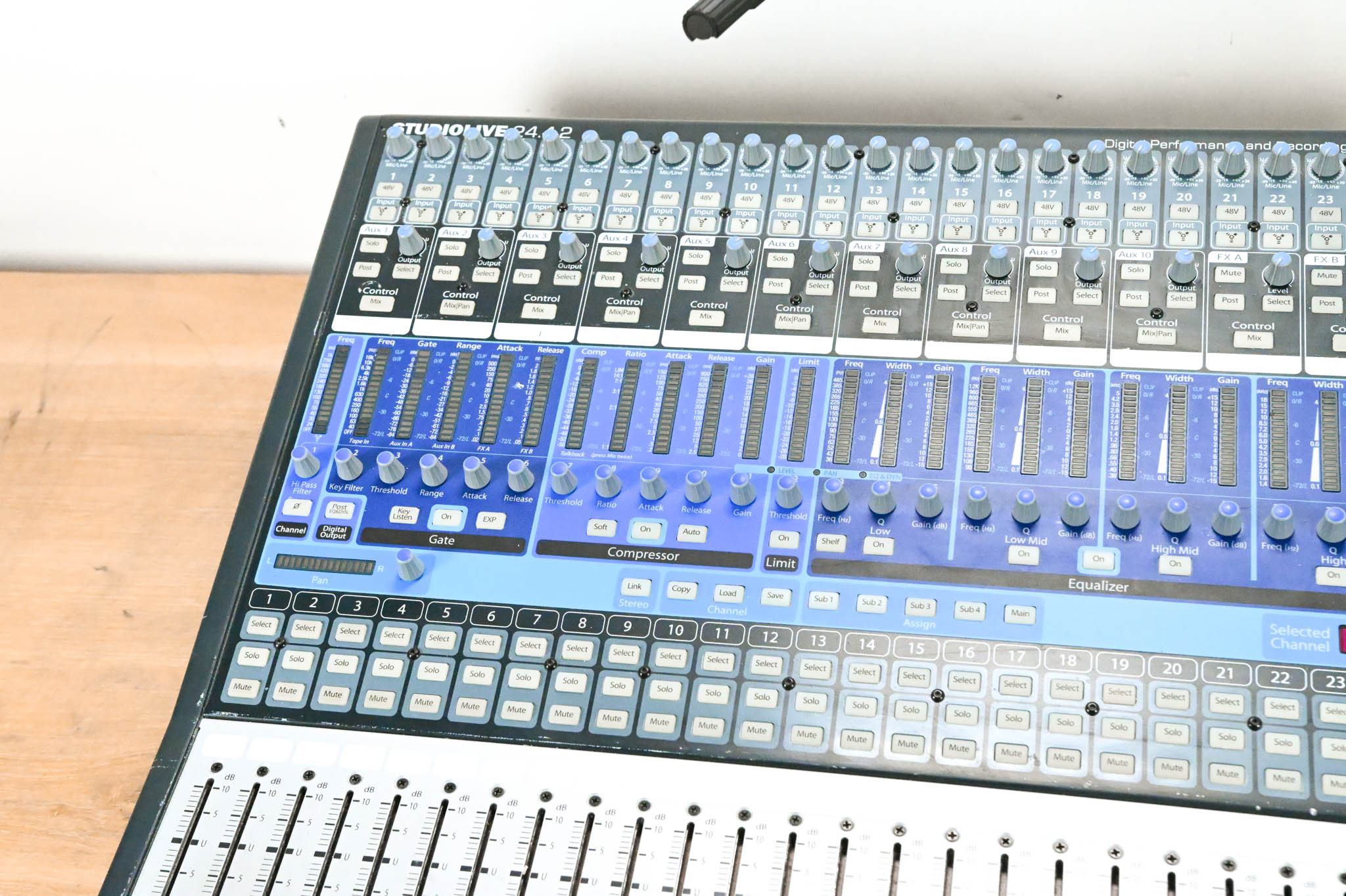 PreSonus StudioLive 24.4.2 24-Channel Digital Audio Mixer