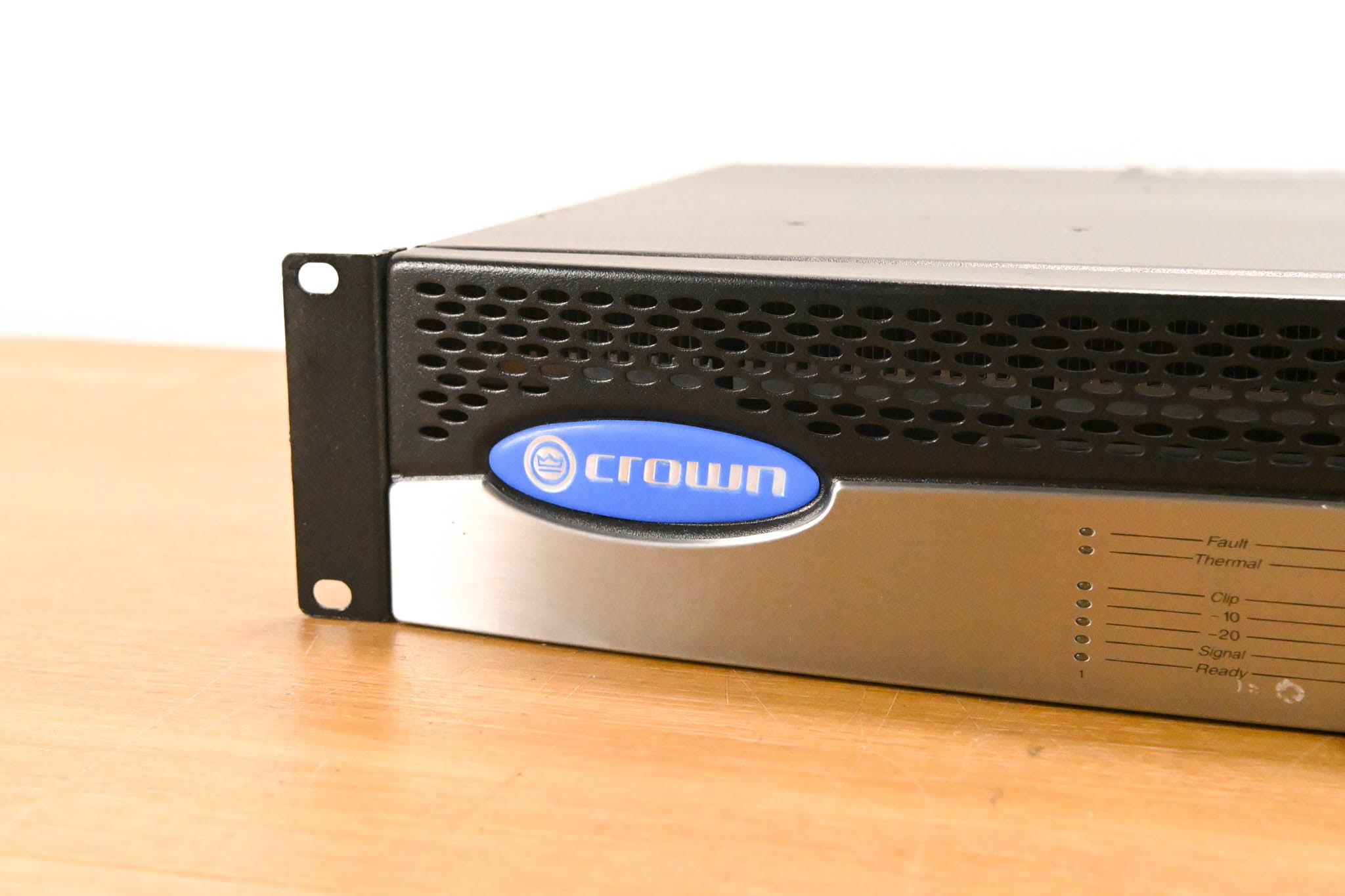 Crown CTs 3000 Two-Channel 1500W Power Amplifier