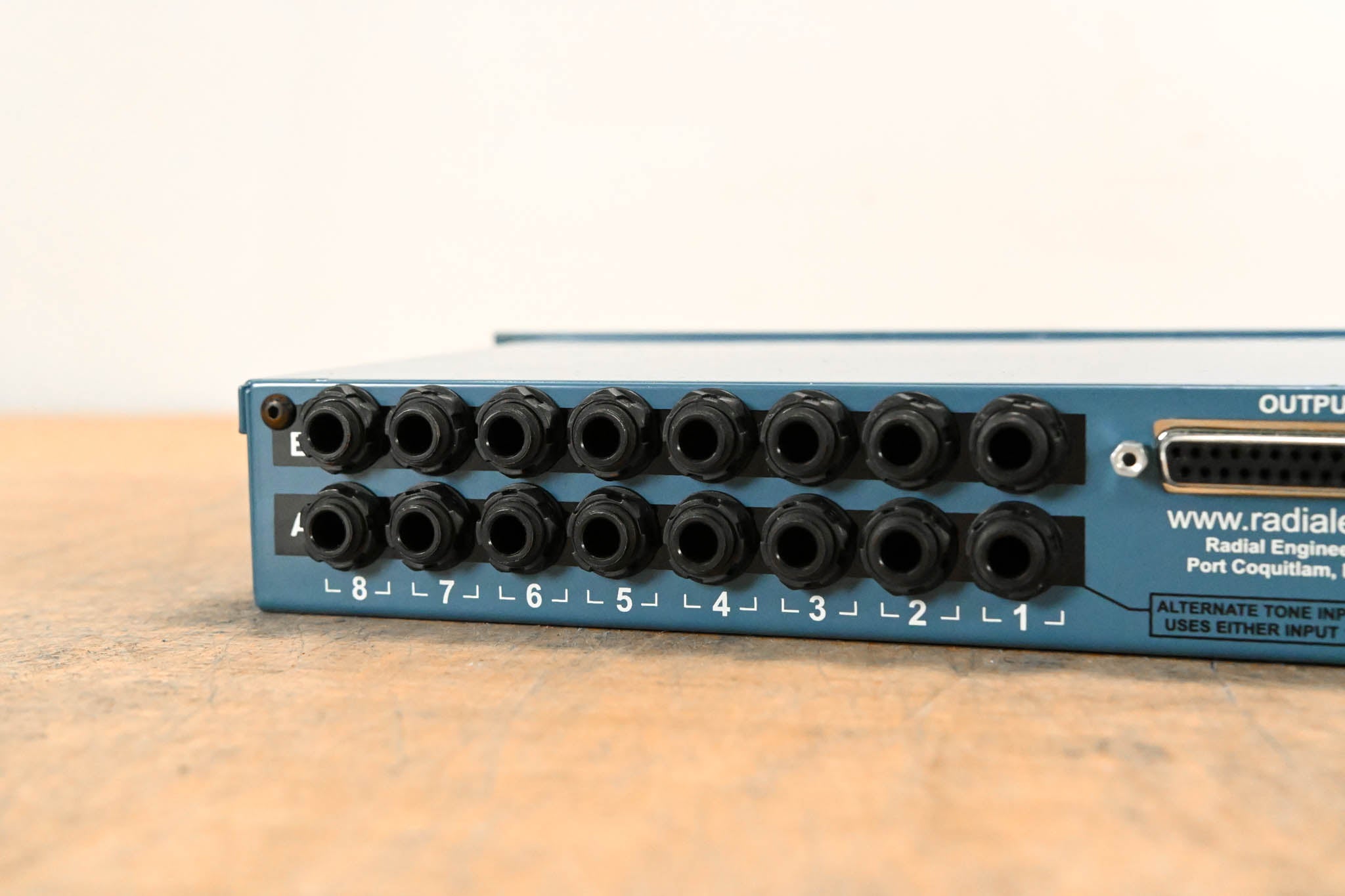 Radial Engineering SW8 MK2 8-CH Line Level Auto-Switcher (NO PSU)