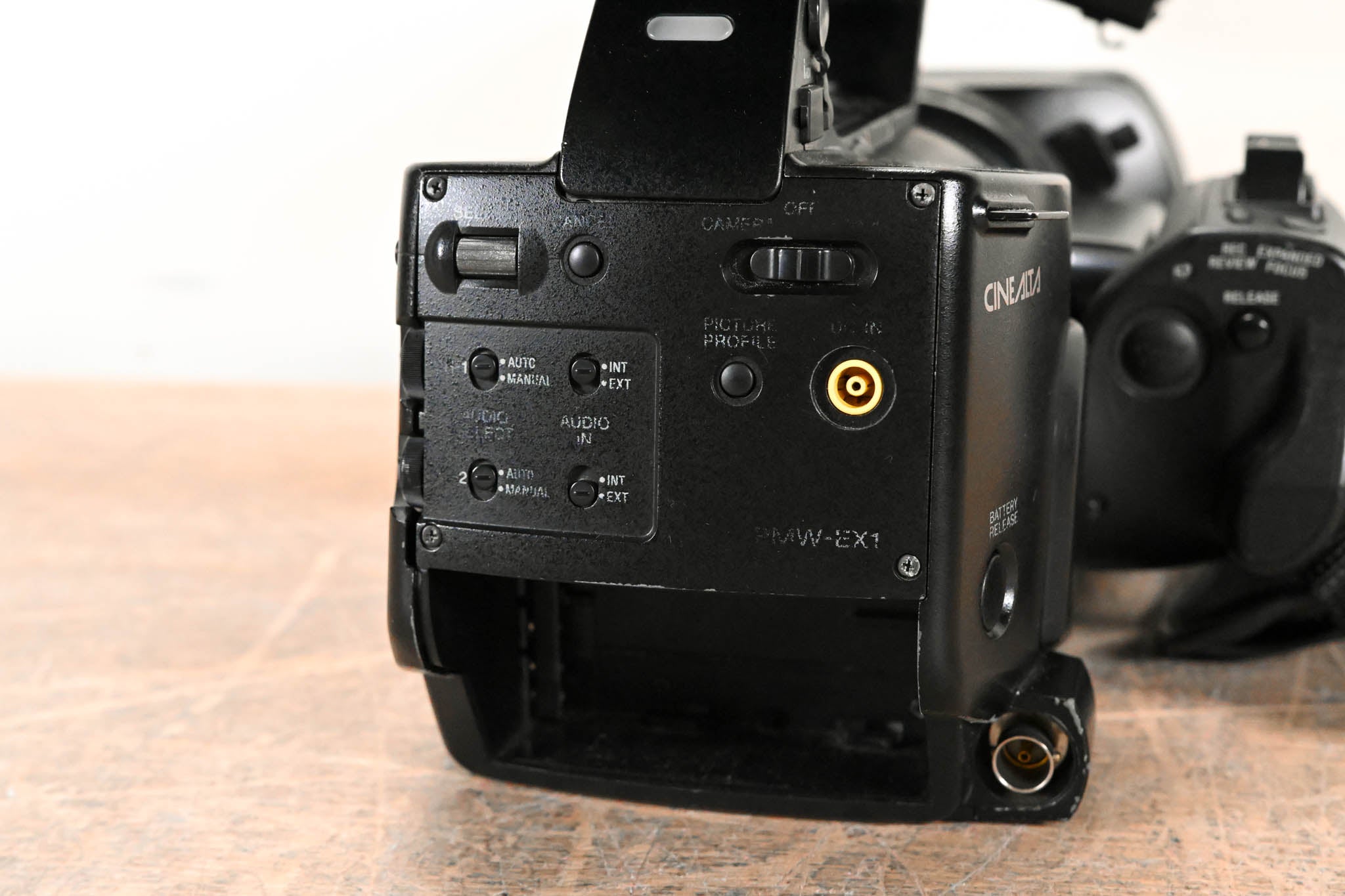 Sony PMW-EX1 XDCAM HD Camcorder