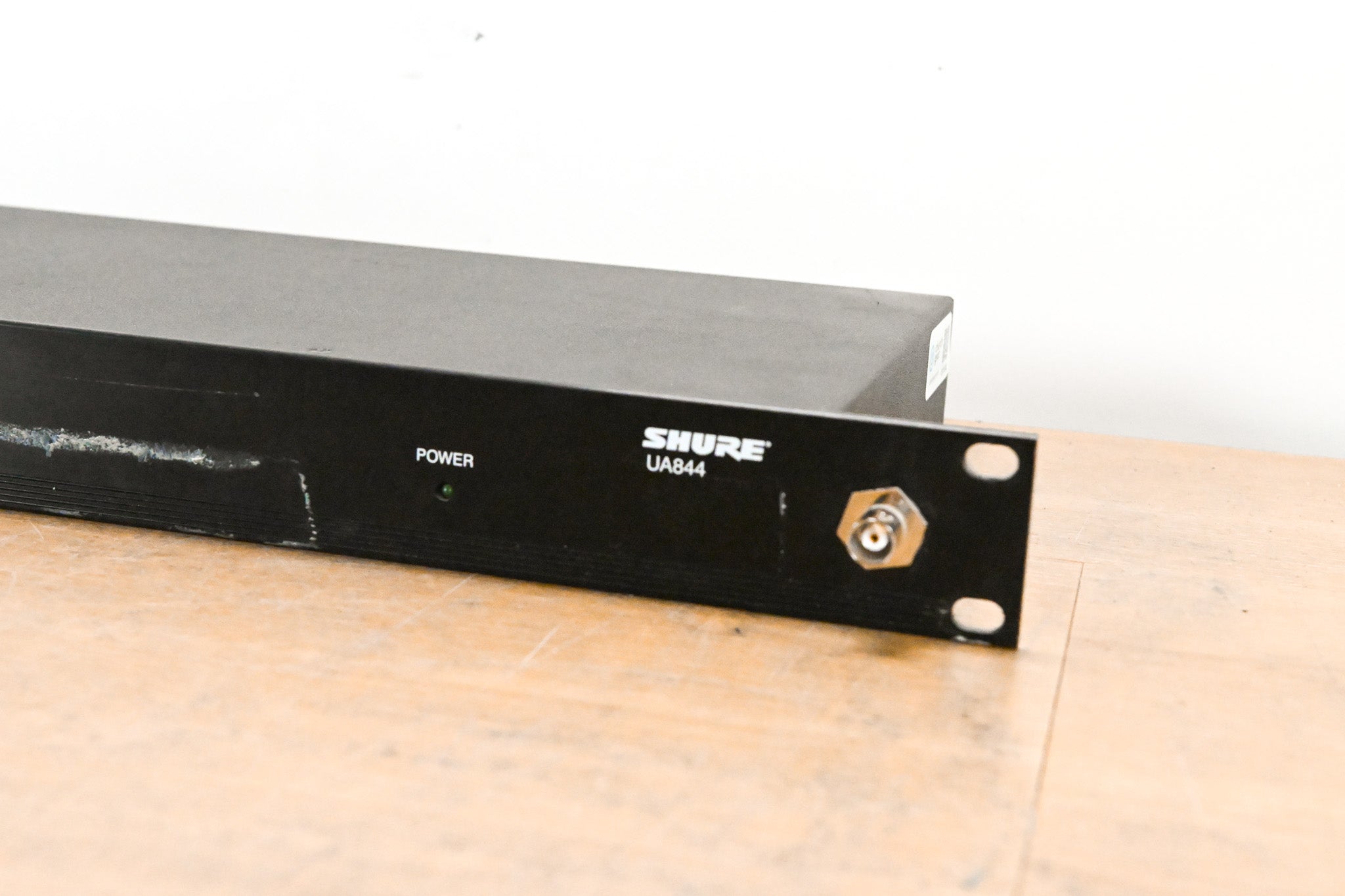 Shure UA844SWB Antenna Distribution System - 470-952 MHz (NO PSU)