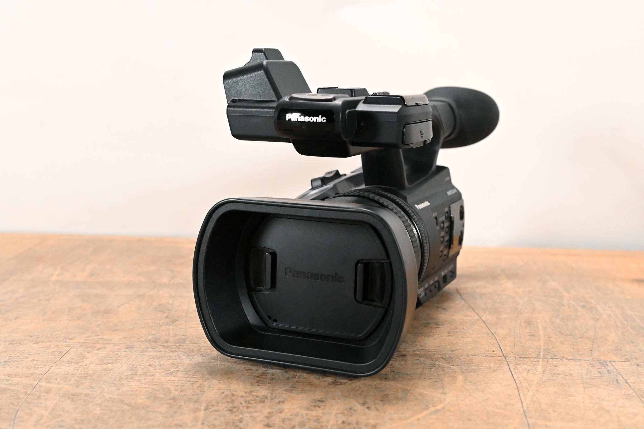 Panasonic AG-AC90PJ AVCCAM Handheld Camcorder