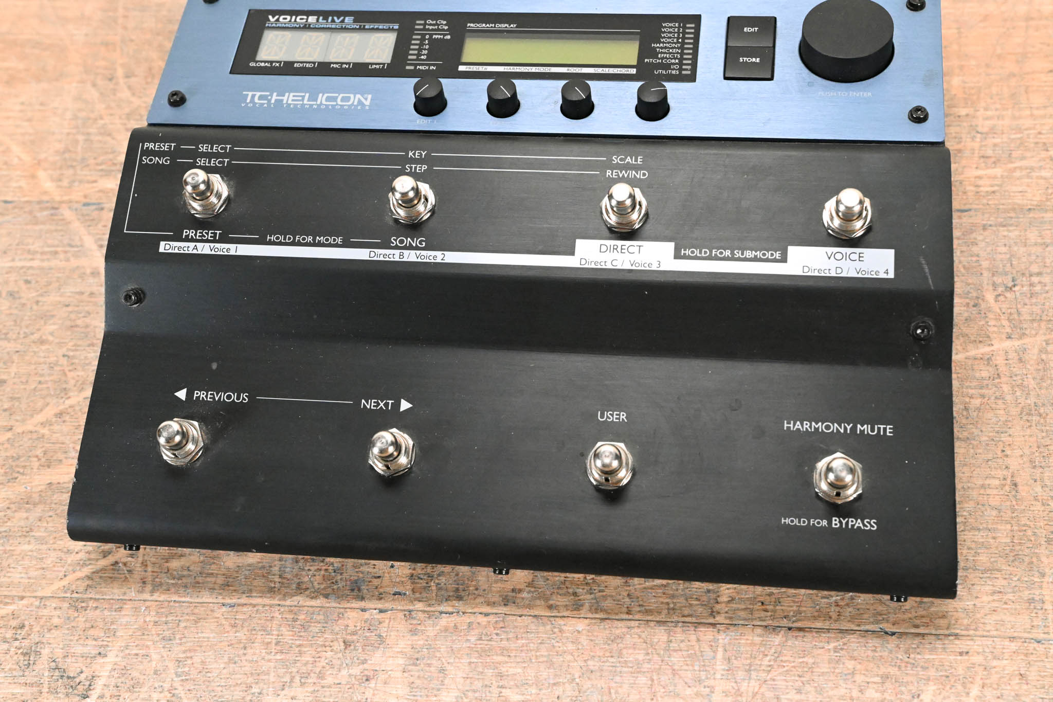 TC Helicon VoiceLive Harmony, Correction, and Effects Processor