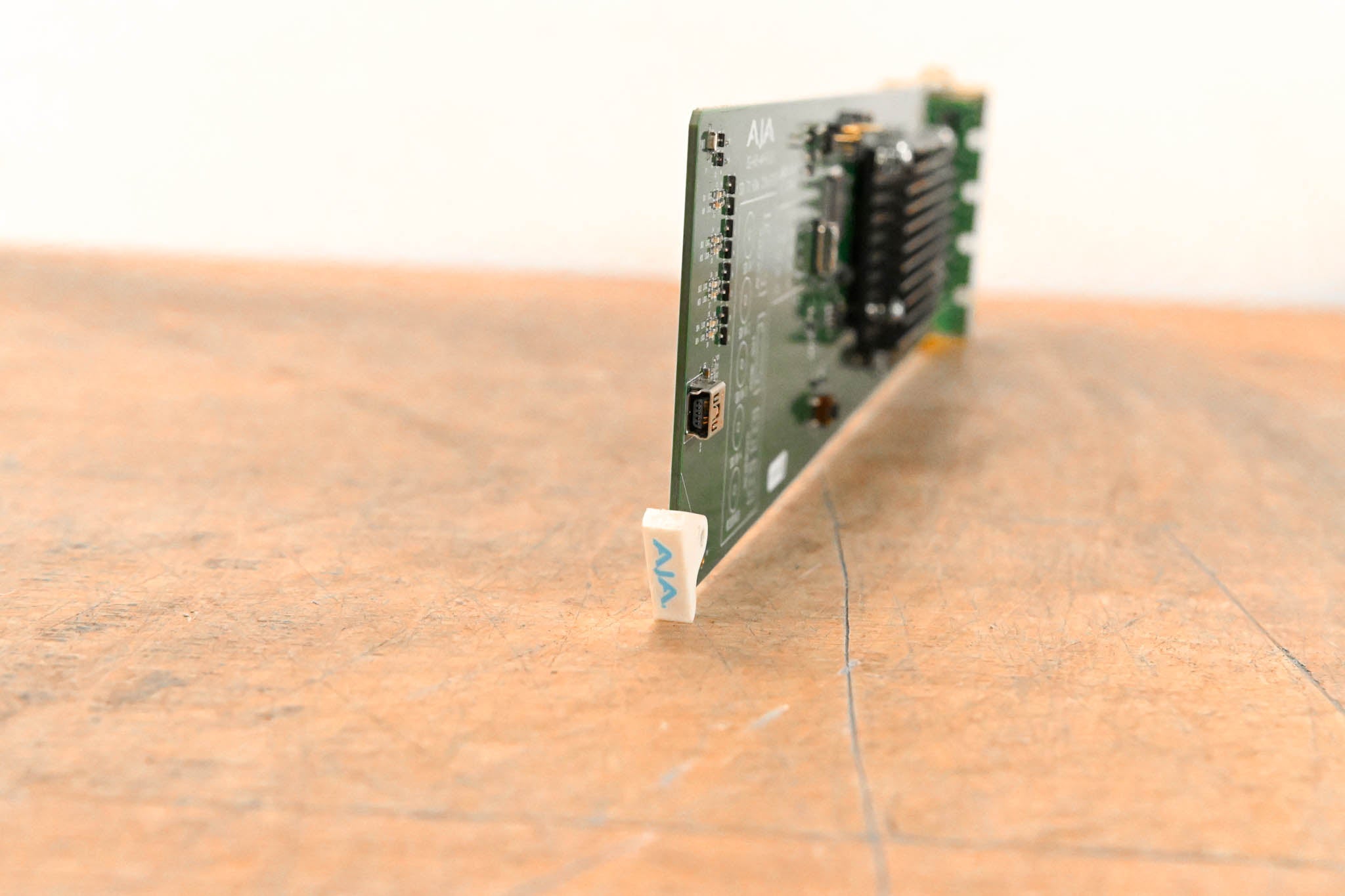 AJA OG-HI5-4K-PLUS openGear SDI to HDMI Converter