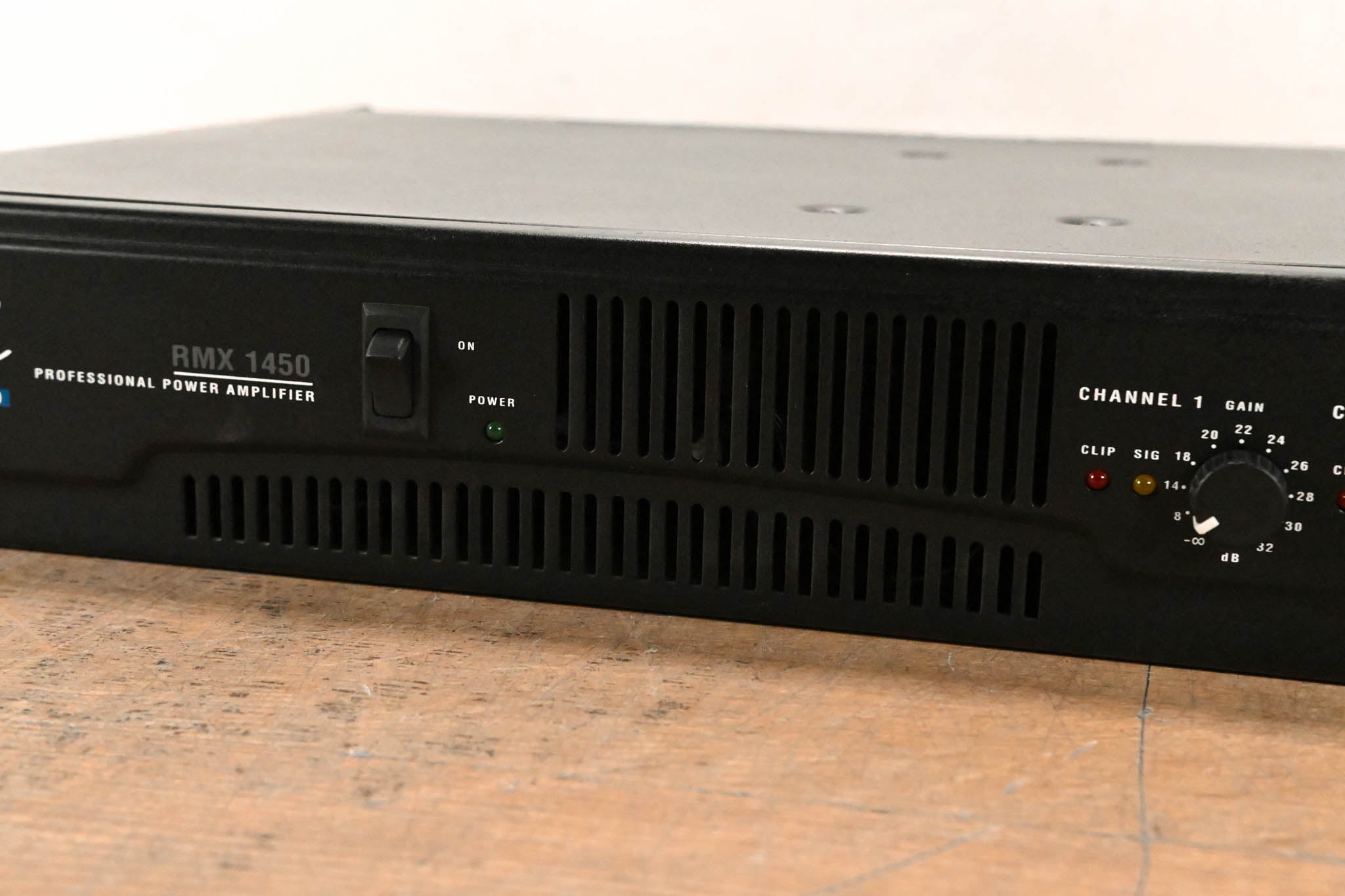 QSC RMX1450 2-Channel Power Amplifier