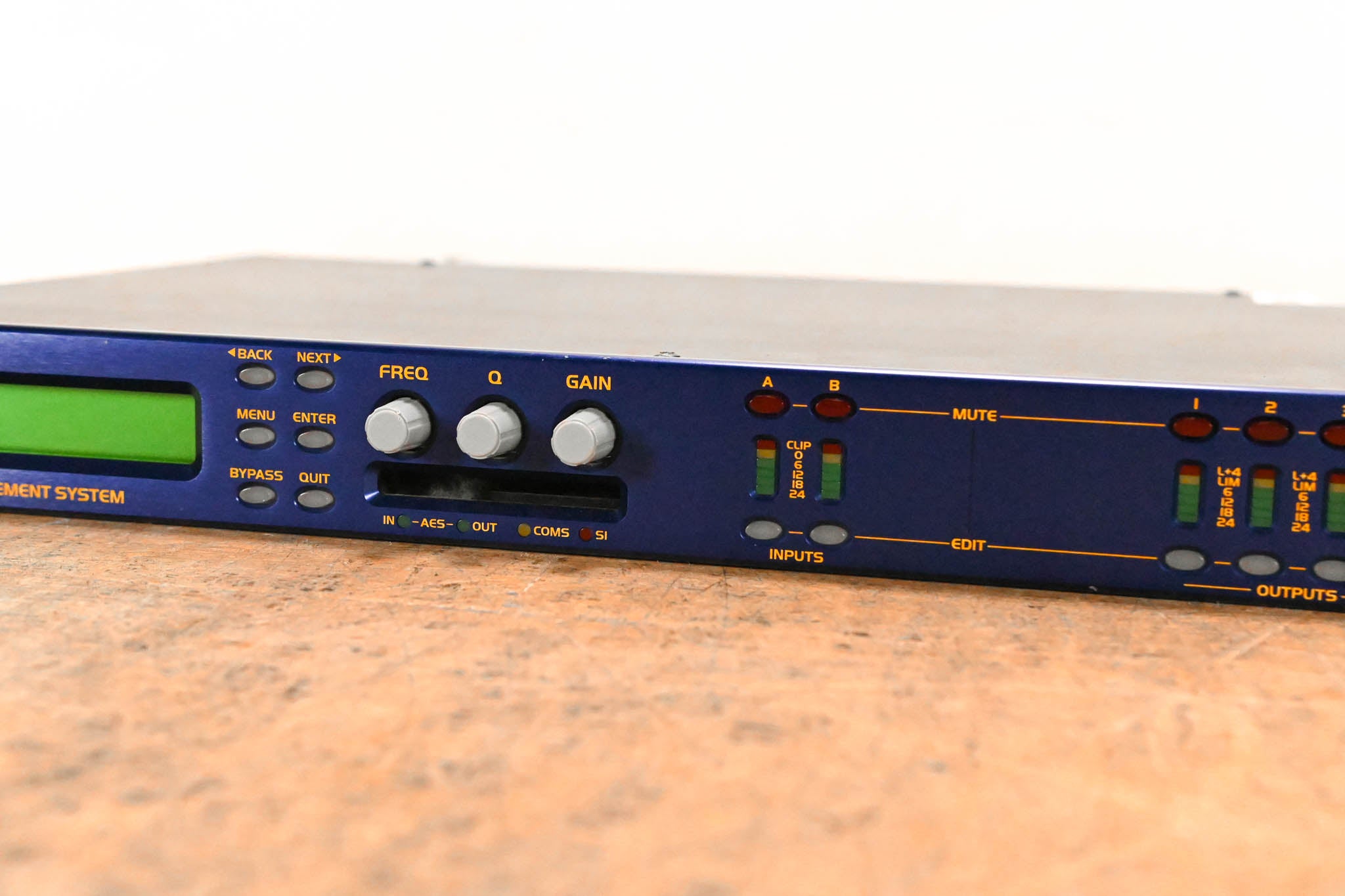 Xta Electronics DP424 2-in 4-out Signal Processor