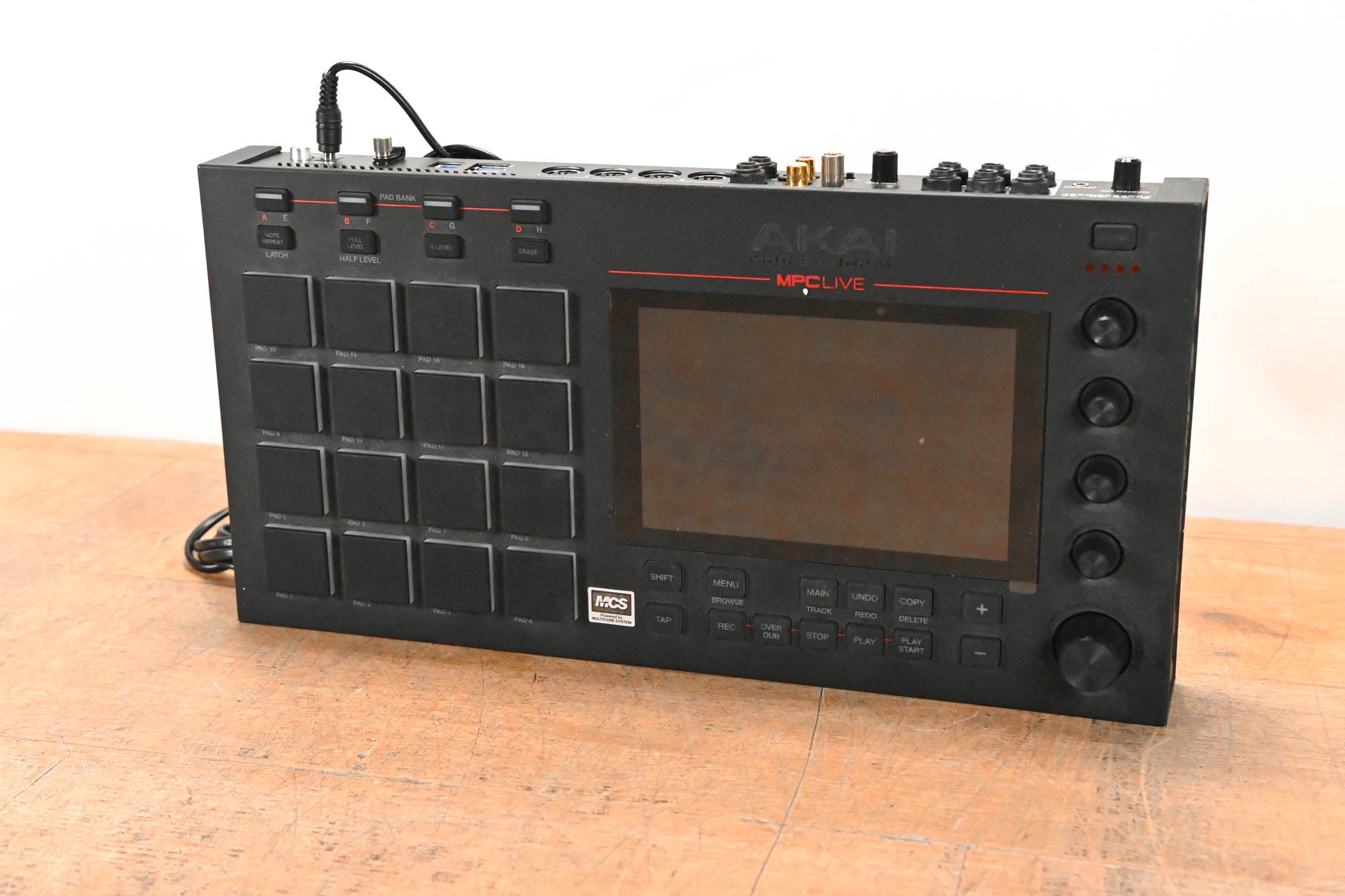 Akai MPC Live Standalone Sampler and Sequencer