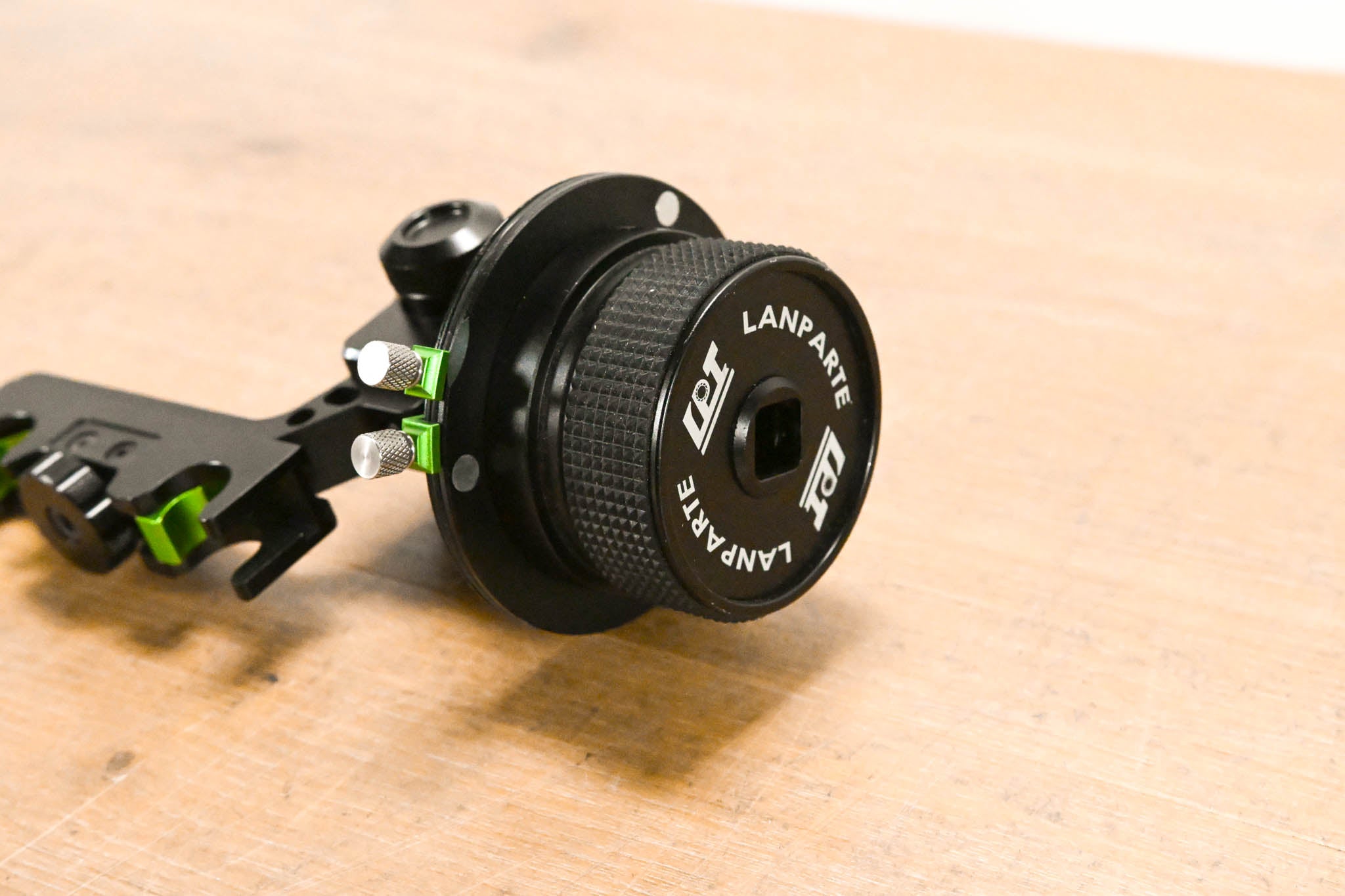 LanParte Follow Focus V2 with Hard Stops for 19mm Rods