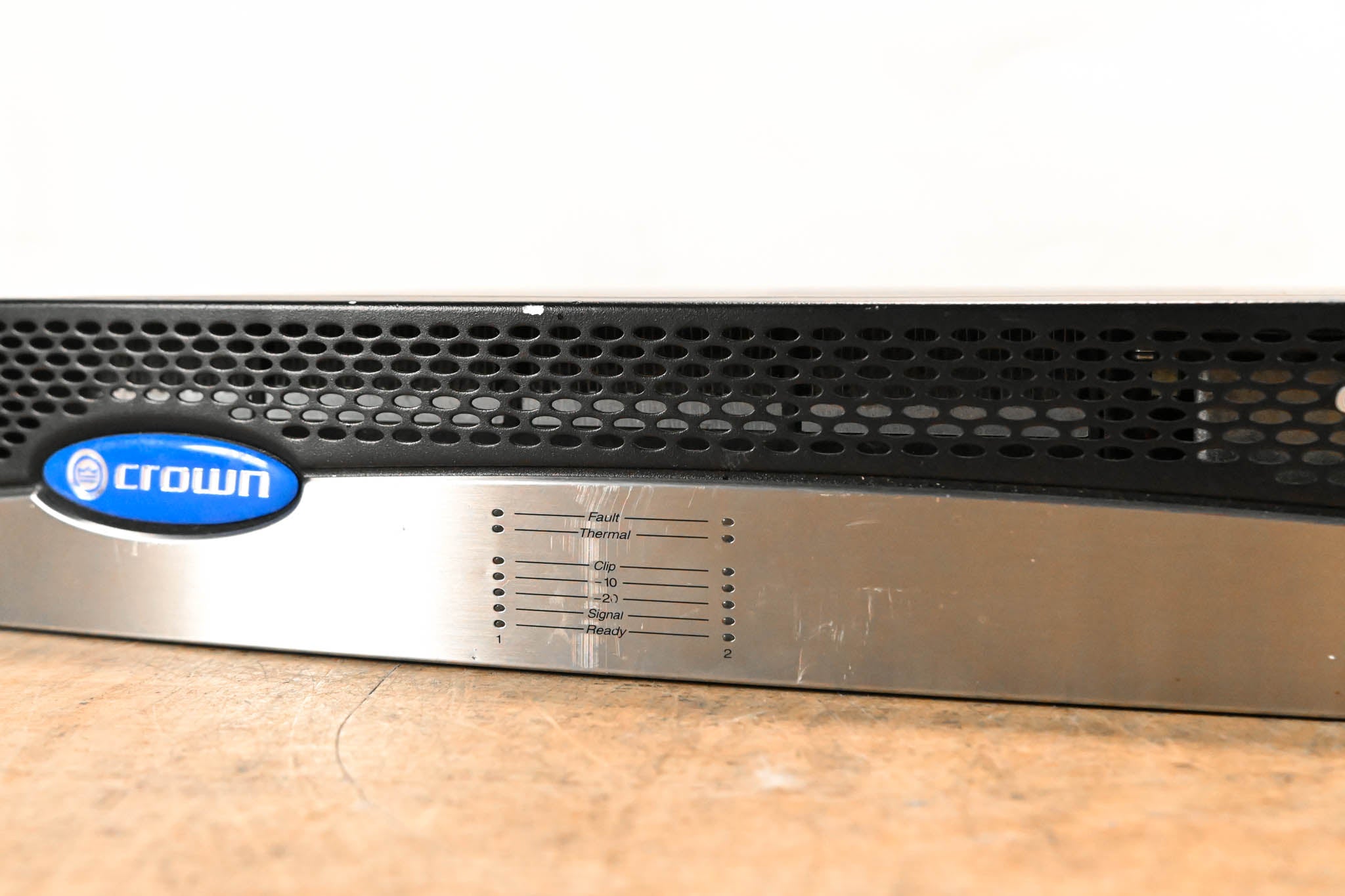 Crown CTs 2000 2-Channel 1000W Power Amplifier