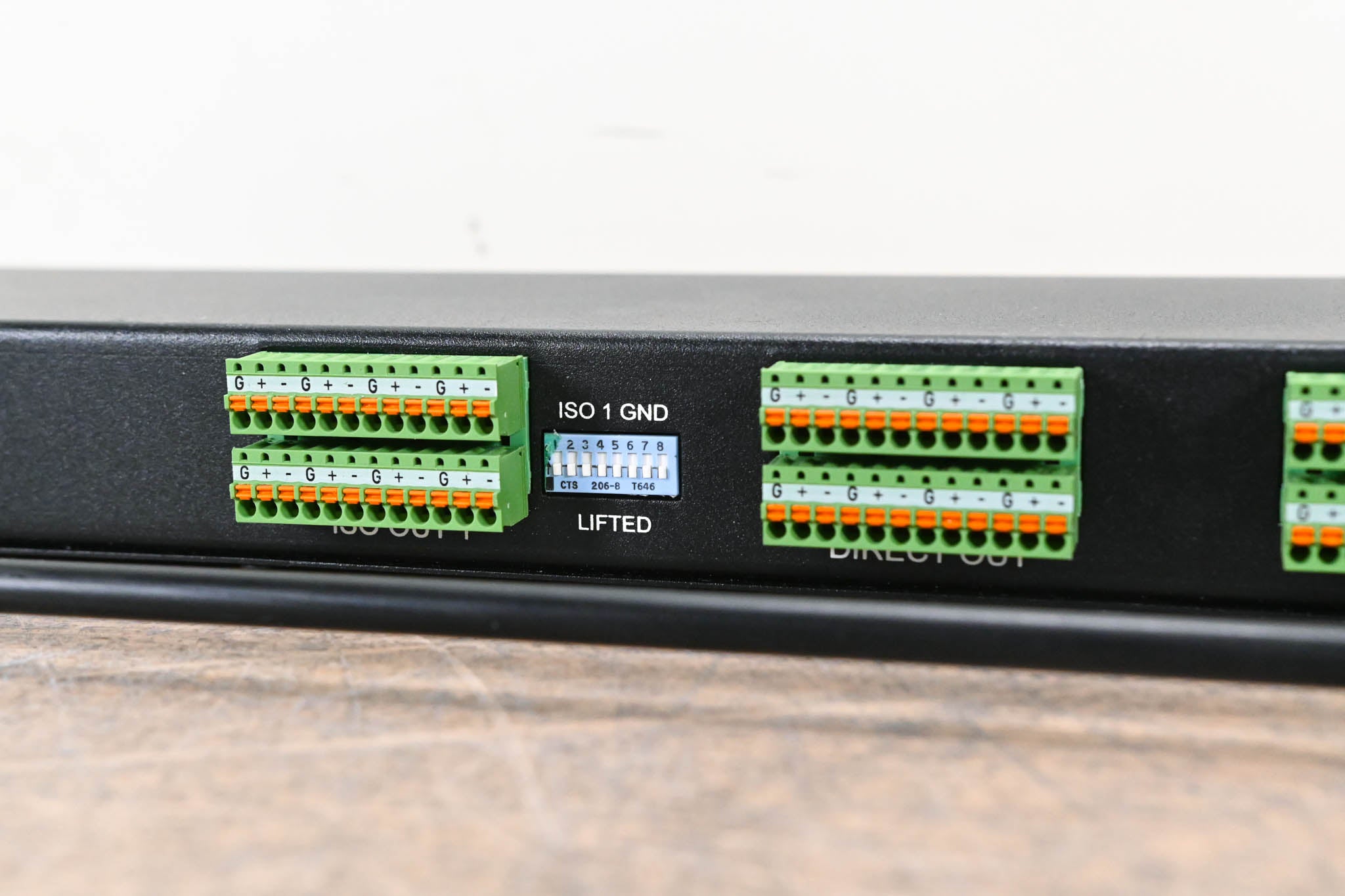 Whirlwind SPC82P 8-Channel 2-Way Mic Splitter CG009UE