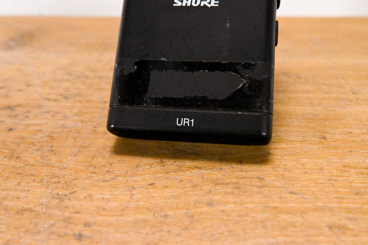 Shure UR1 Wireless Bodypack Transmitter - J5 Band: 578-638 MHz