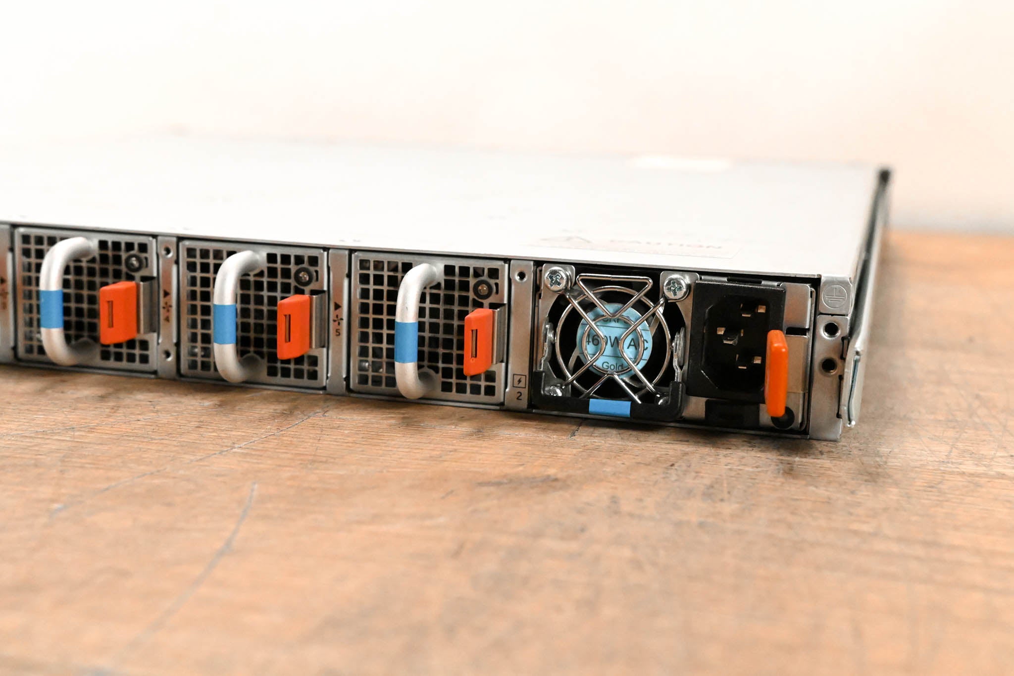 Dell S6010-ON 4-Slot Modular Network Switch