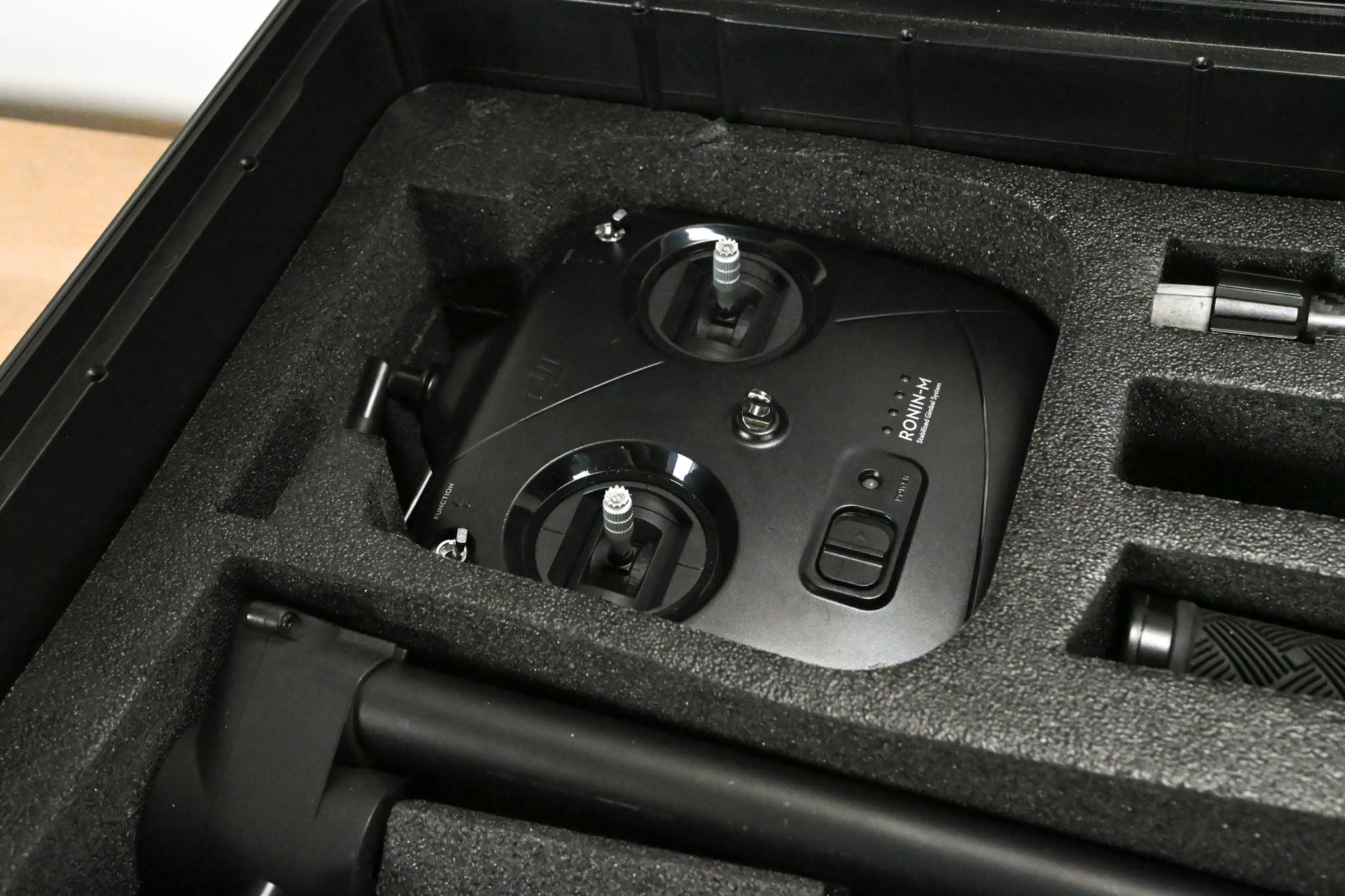DJI Ronin-M 3-Axis Handheld Gimbal Stabilizer with Case