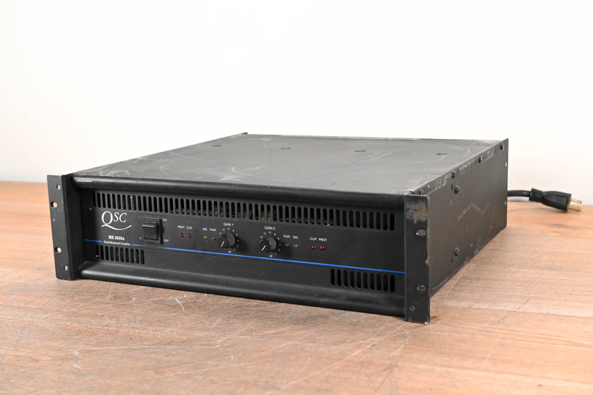 QSC MX 3000a 2-Channel Power Amplifier