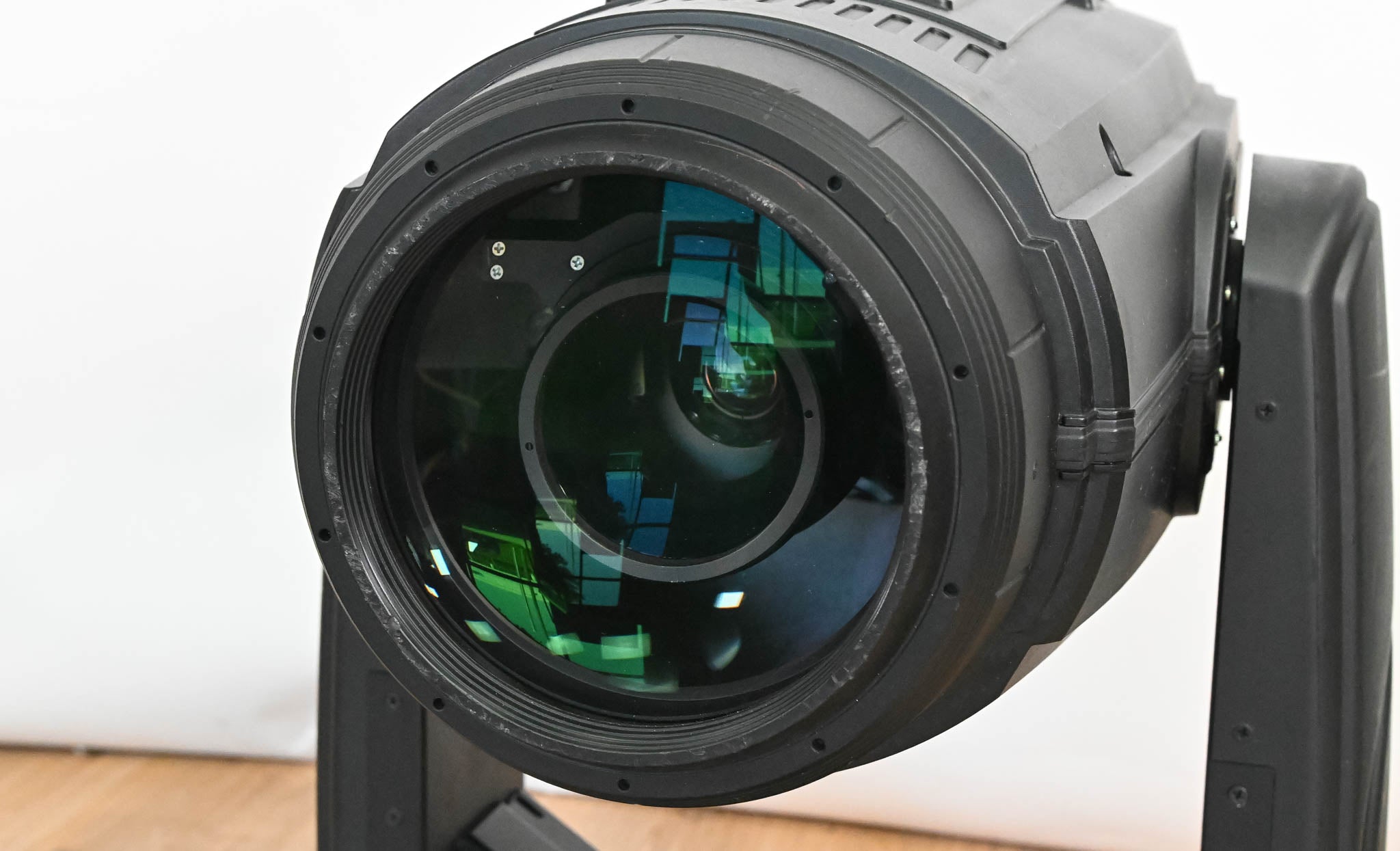 Robe ROBIN BMFL Blade Discharge Lamp Moving Light