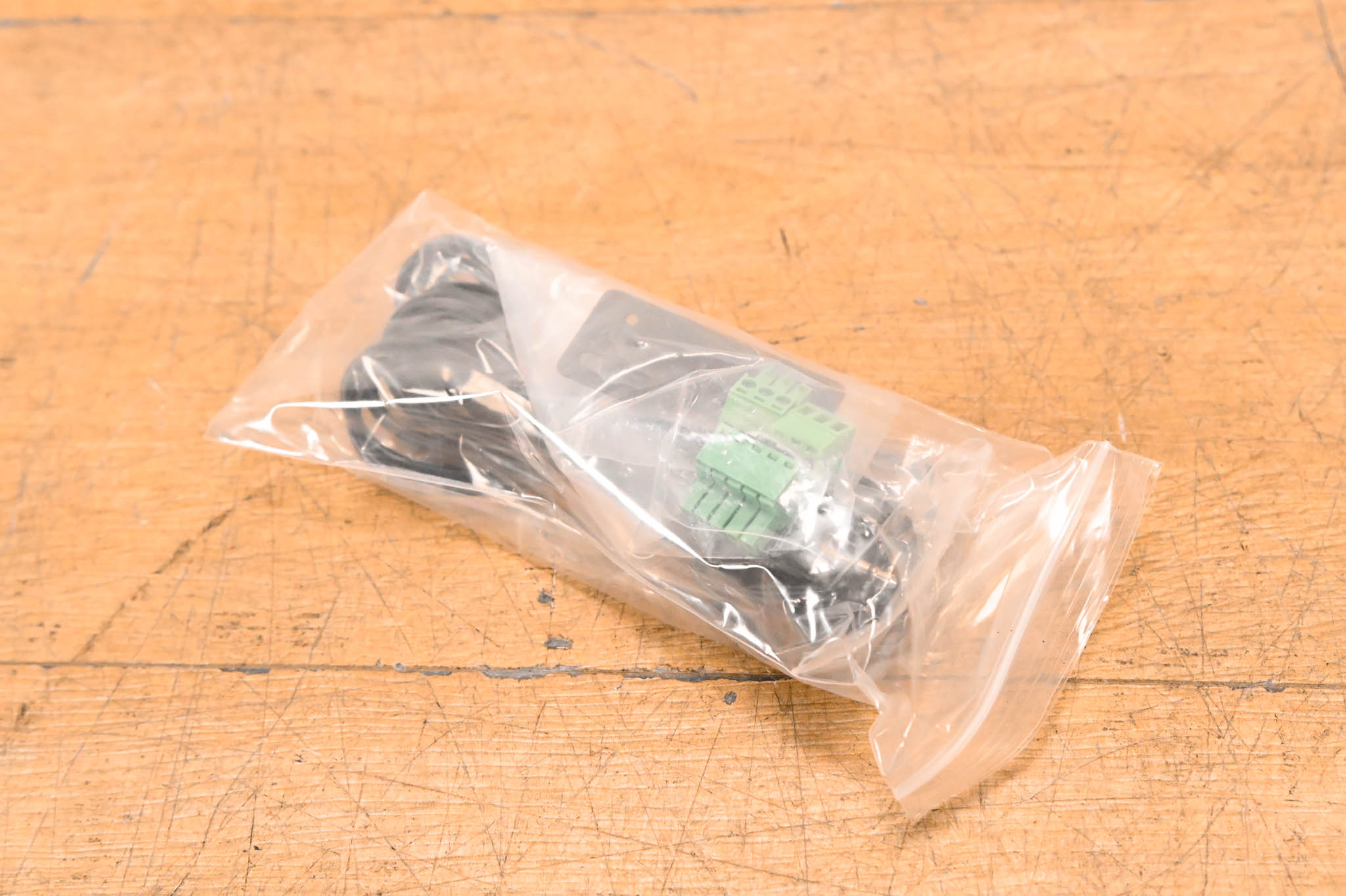 AVPro Edge AC-MXNET-1G-E Encoder/Transmitting IP Device