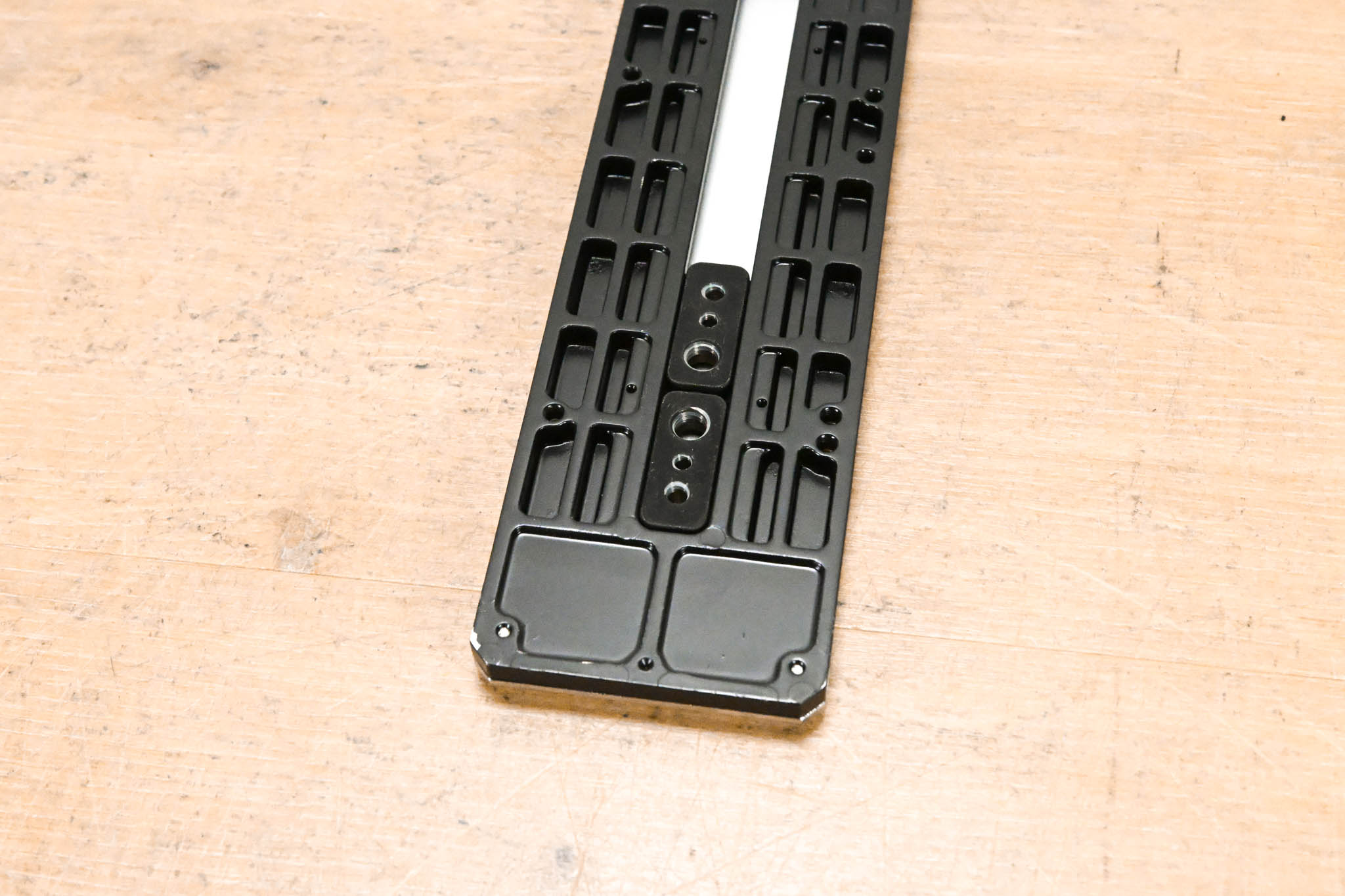 Ikegami T-791 Tripod Mounting Plate