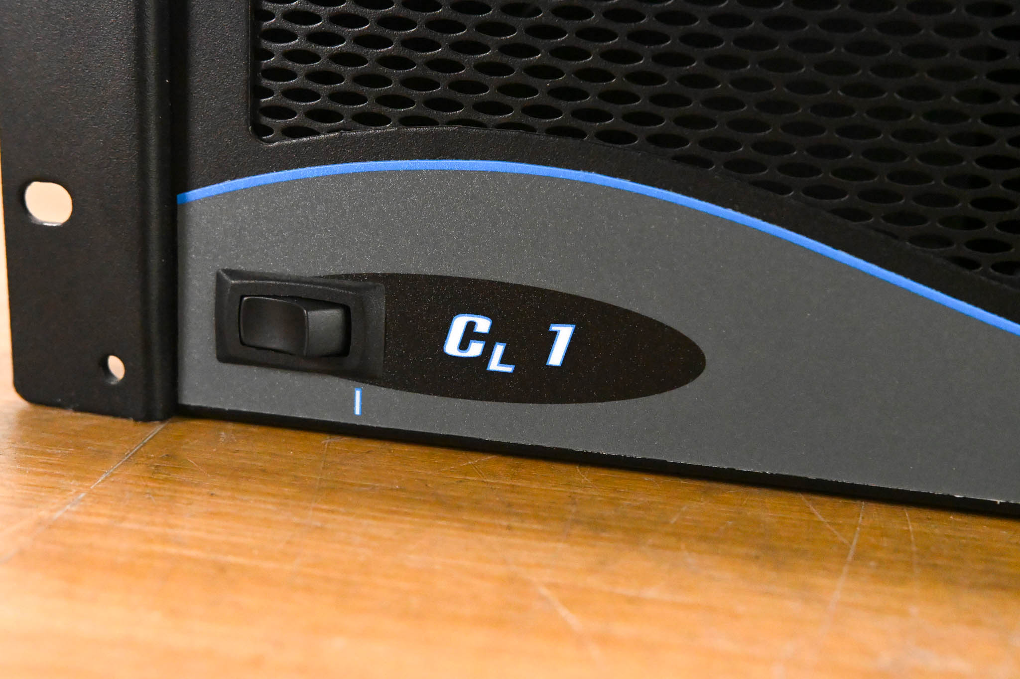 Crown CL1 2-Channel Power Amplifier