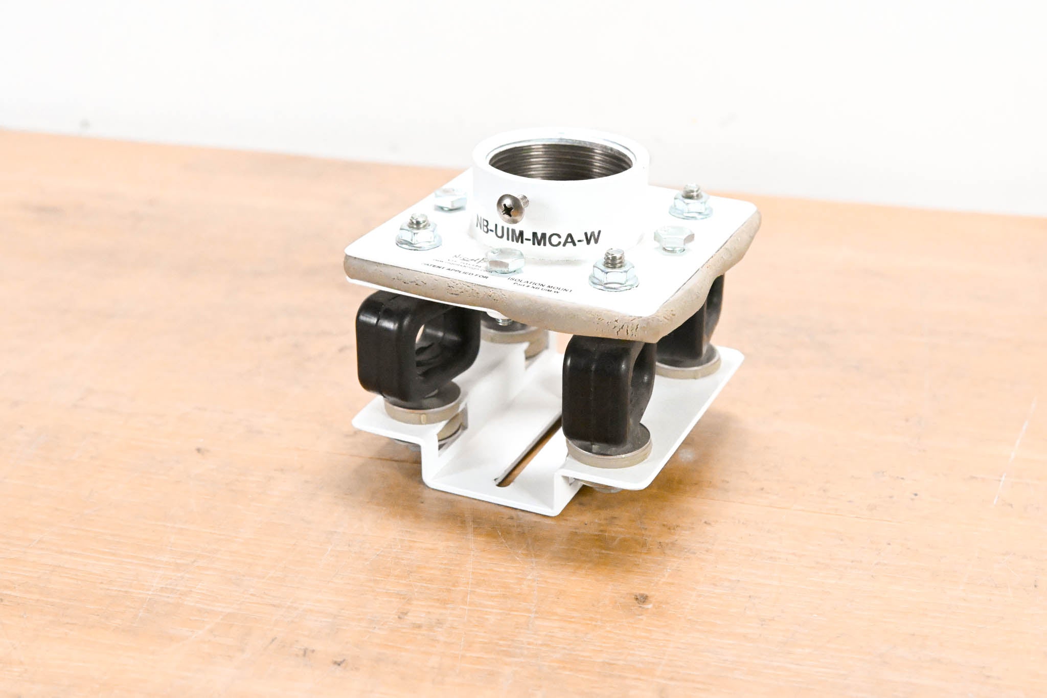Nigel B Design NB UIM-MCA-W Anti-Vibration Multi-Camera Adapter, White