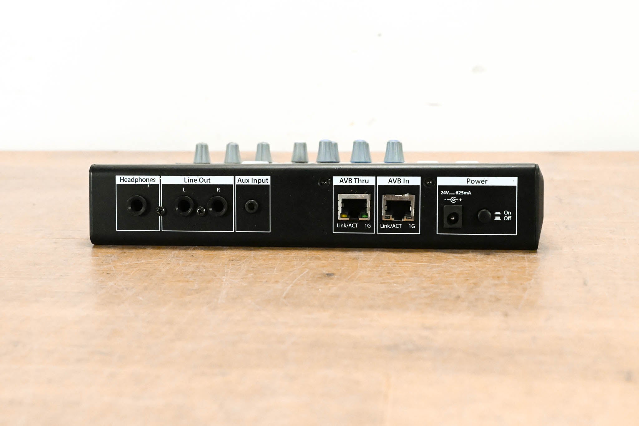 PreSonus EarMix 16M 16-Channel AVB Personal Monitor Mixer