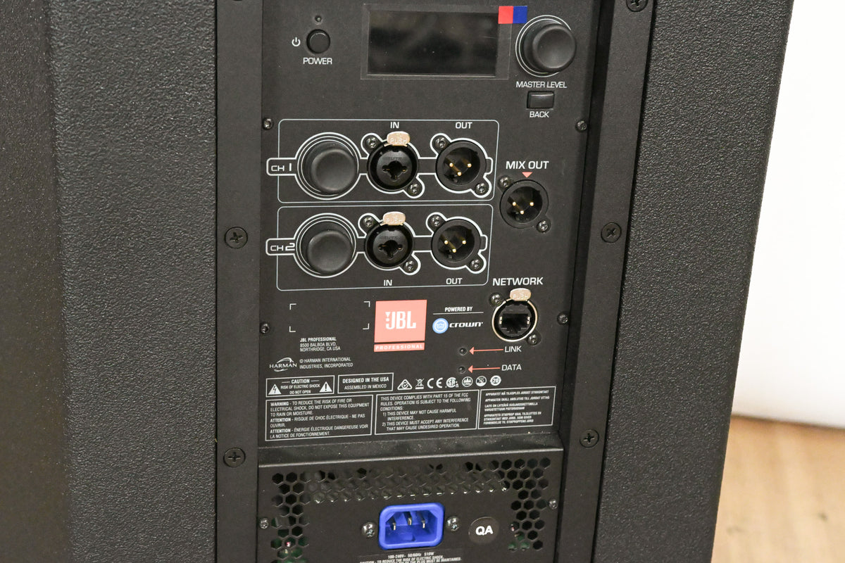 JBL SRX812P 12" 2-Way Powered Speaker