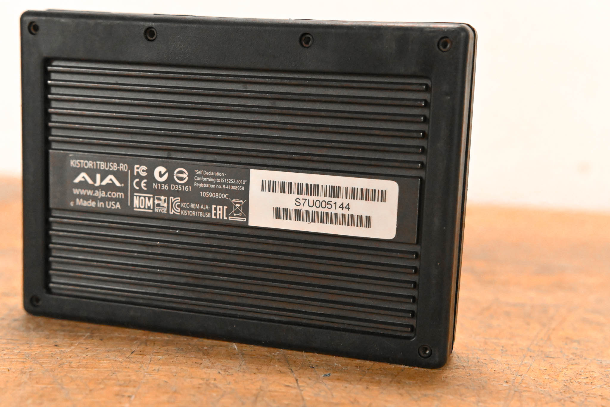 AJA KISTOR1TBUSB-R0 1TB KiStor Solid State Drive for Ki Pro