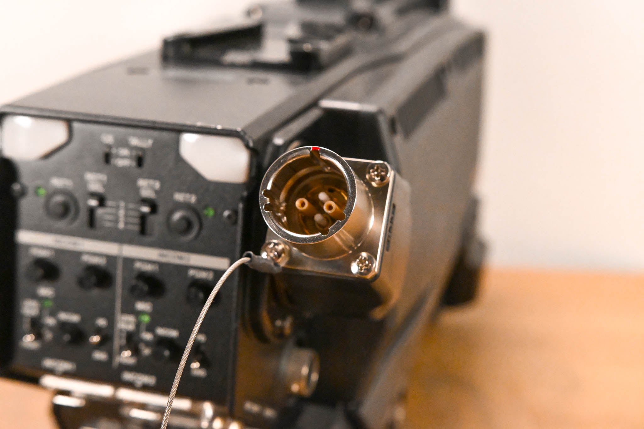 Hitachi Z-HD5000 HDTV Camera with CA-HF1000 Camera Adaptor