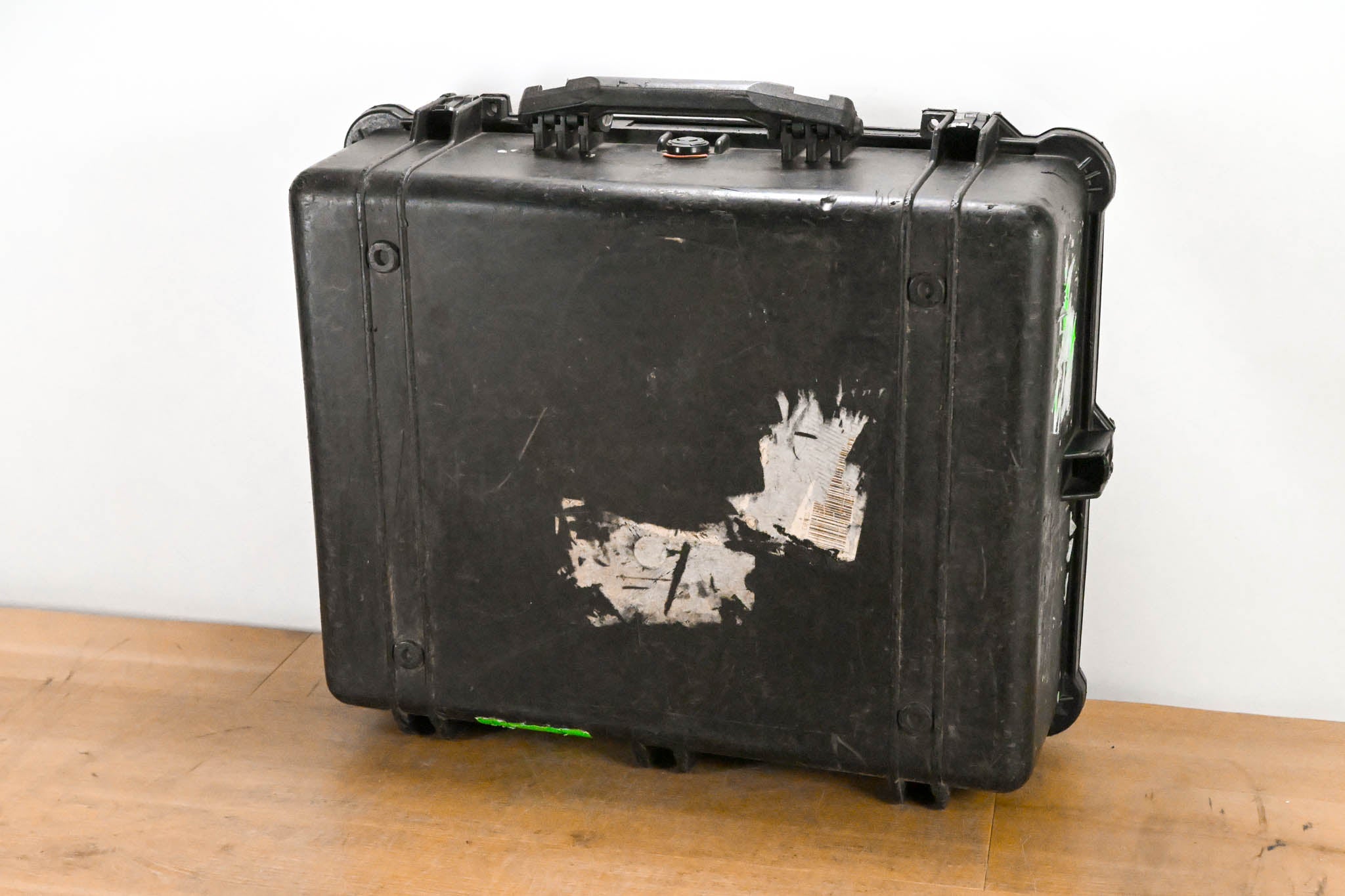 Pelican 1600 Protector Case