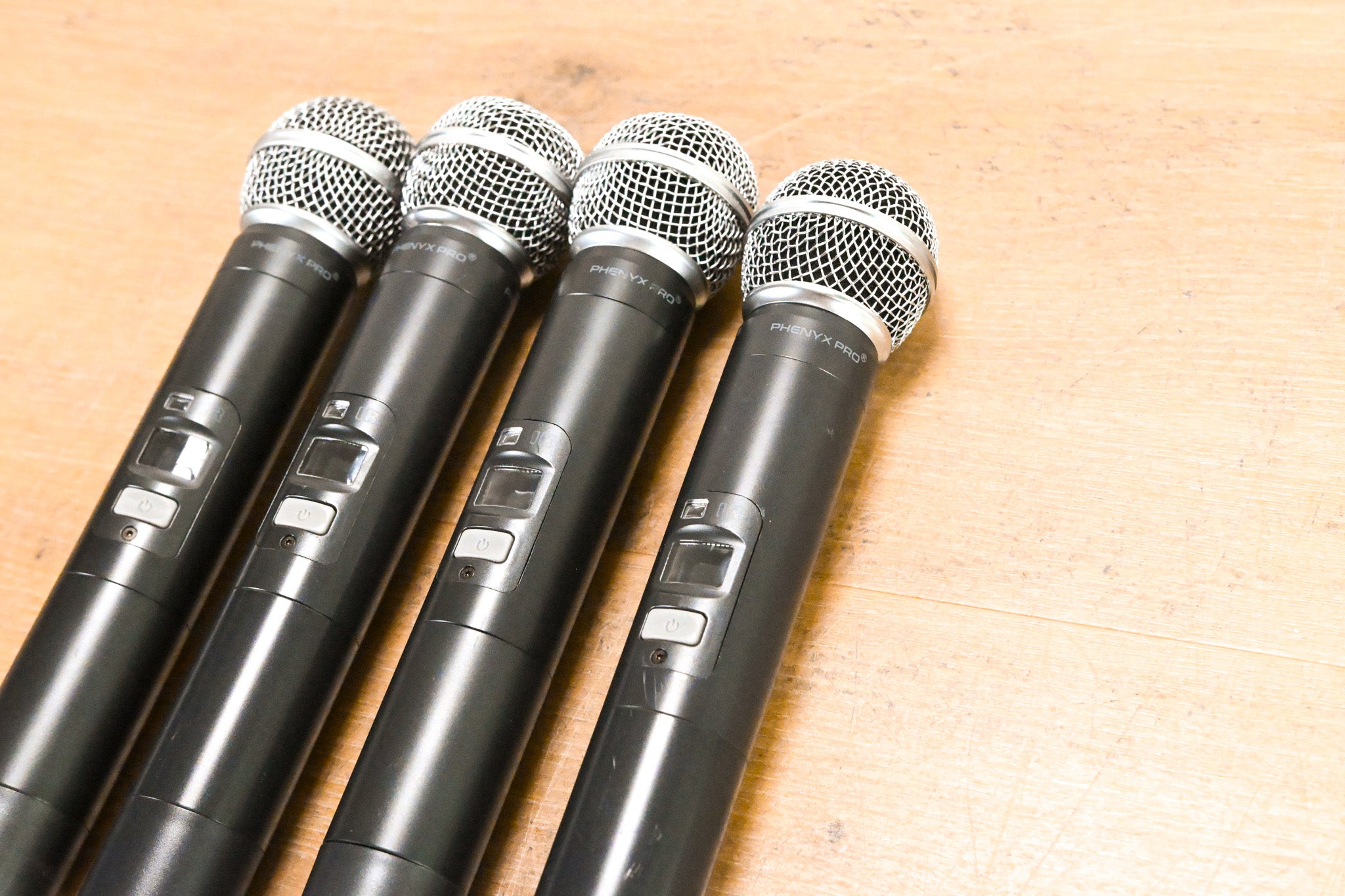 Phenyx Pro PTU-7000-4H Quad UHF Wireless Microphone System w/ Auto-Scan