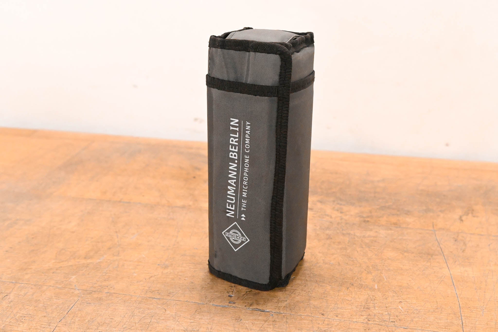 Neumann KMS 105 Supercardioid Condenser Vocal Microphone