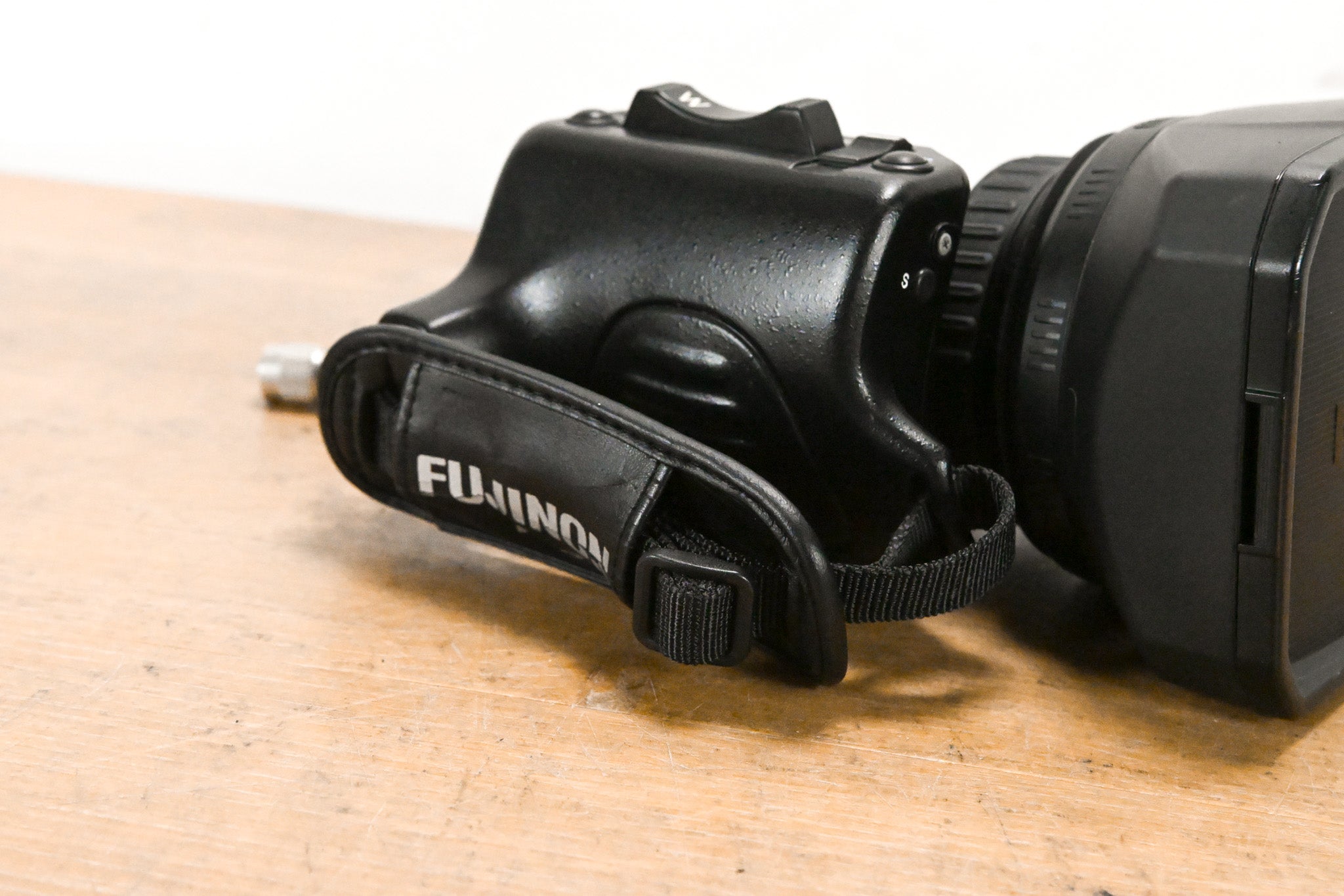 Fujinon Th16x5.5BRMU 1/3" Broadcast Zoom Lens - 1:1.4/5.5-88mm