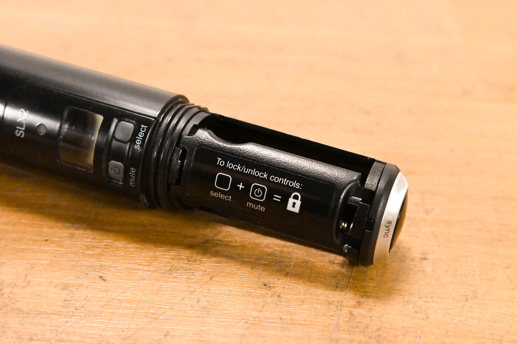 Shure SLX2/SM58 Wireless Handheld Transmitter - G4 Band